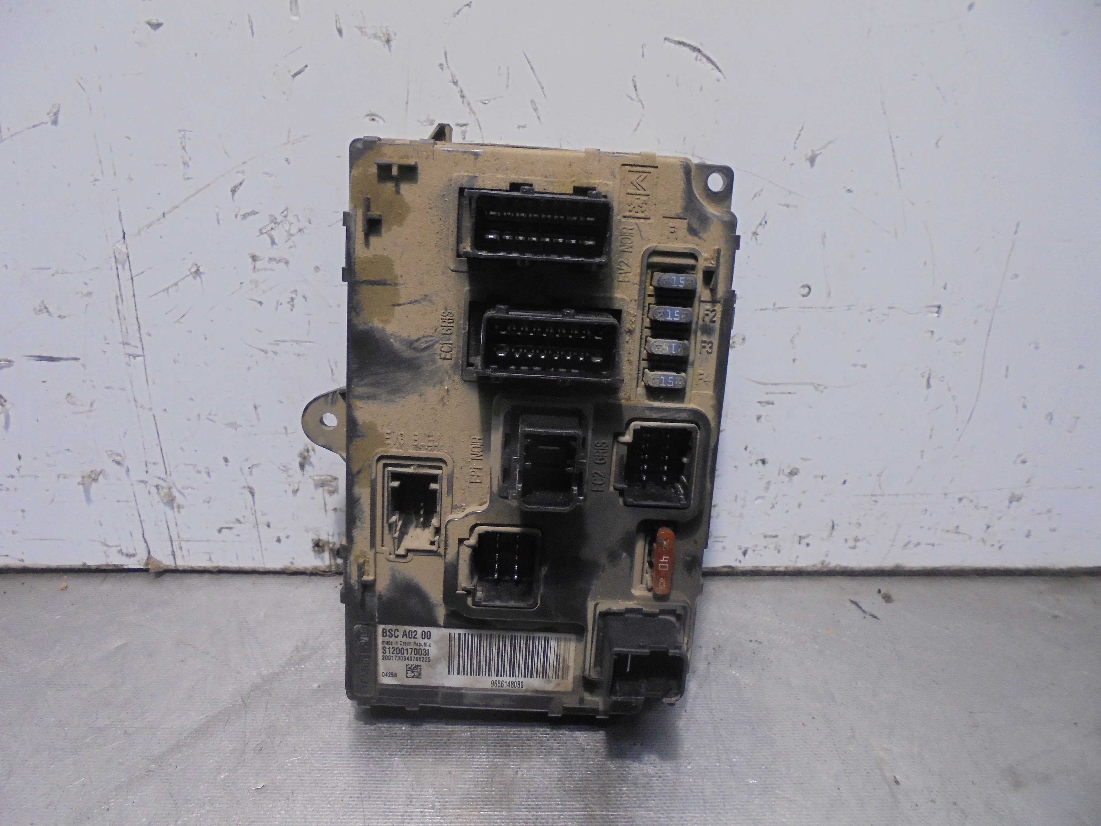 Recambio de modulo electronico para peugeot 407 referencia OEM IAM 9656148080  