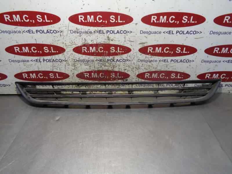 Recambio de rejilla paragolpes central para ford fiesta (ccn) black edition referencia OEM IAM   