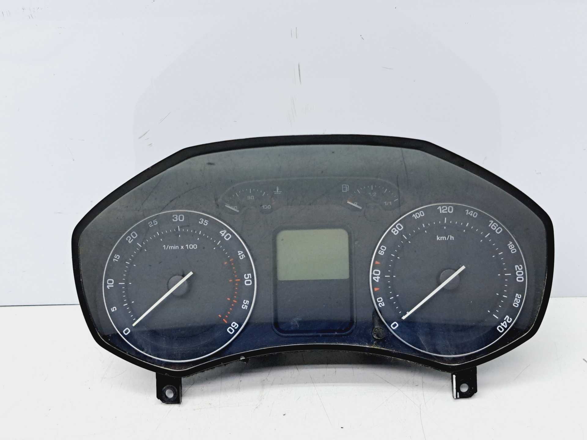 Recambio de cuadro instrumentos para skoda octavia berlina (1z3) active referencia OEM IAM 1Z0920810D A2C53032531 VDO