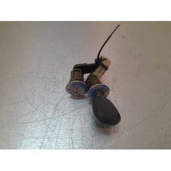 Recambio de bombin puerta delantera izquierda para renault megane i classic (la0) referencia OEM IAM   