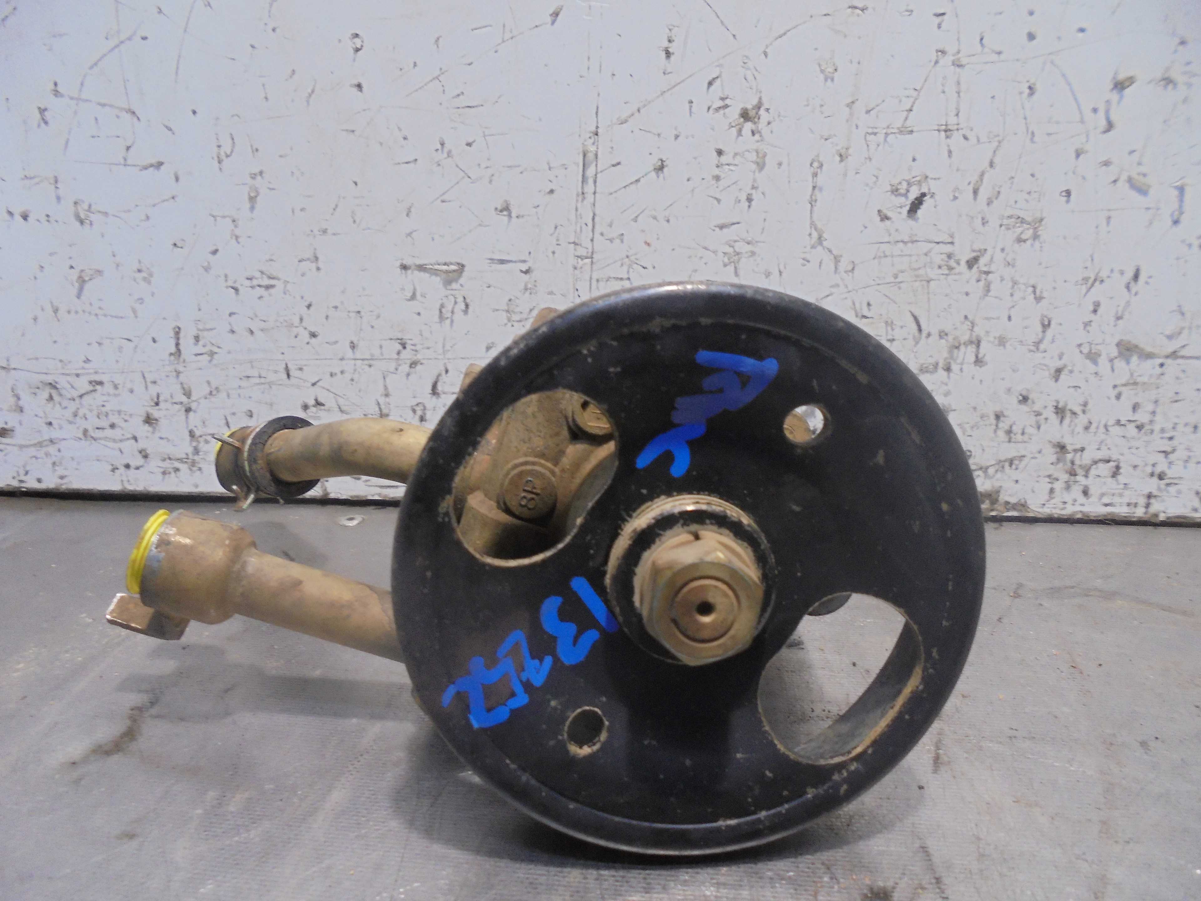Recambio de bomba direccion para nissan pathfinder (r51) 2.5 dci chrome referencia OEM IAM 52094071  