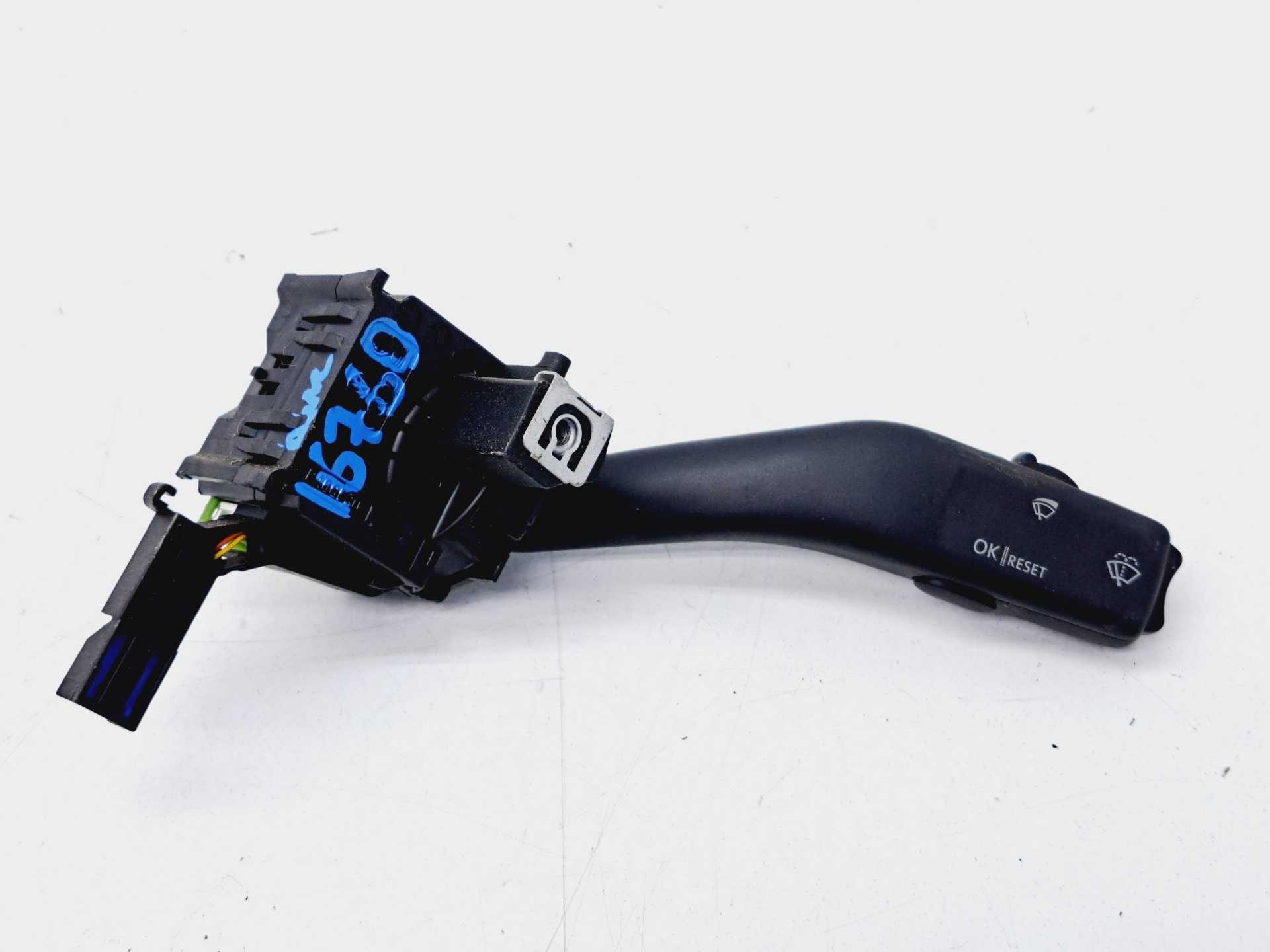 Recambio de mando limpia para skoda octavia berlina (1z3) active referencia OEM IAM 1K0953519C  
