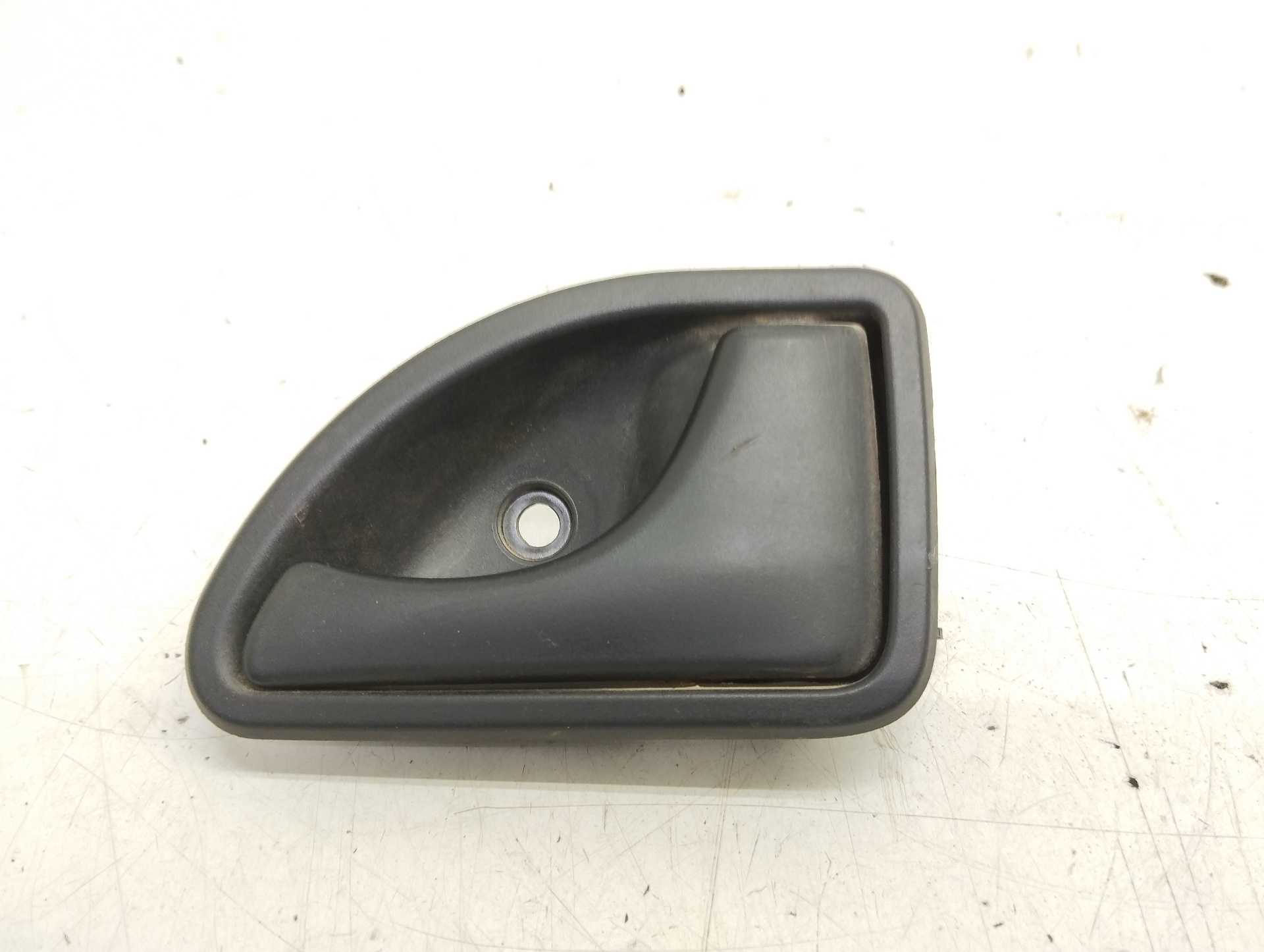 Recambio de maneta interior delantera derecha para renault kangoo (f/kc0) authentique referencia OEM IAM 8200247803  