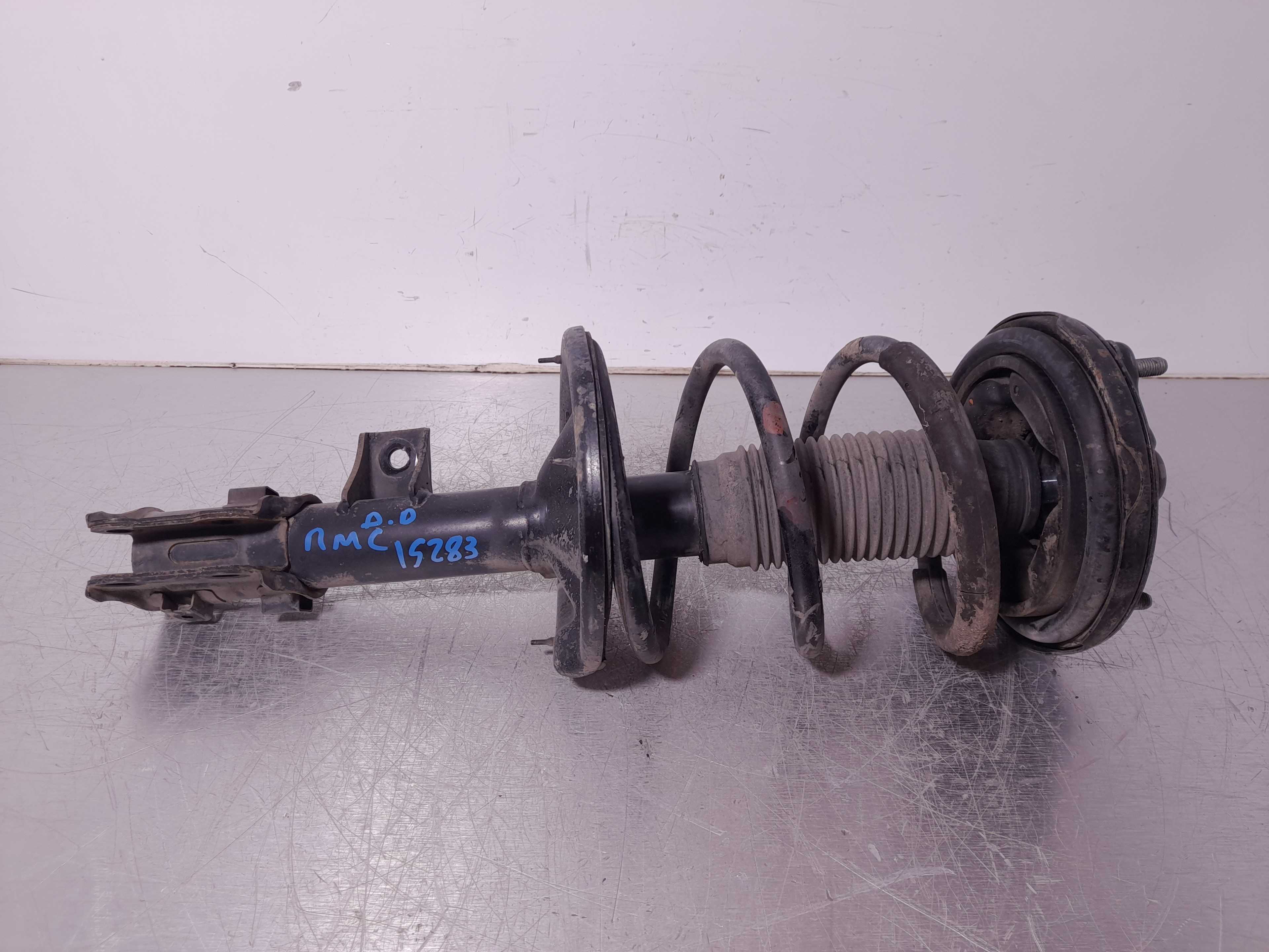 Recambio de amortiguador delantero derecho para kia carens (un) concept referencia OEM IAM 546611D200 SACHS 