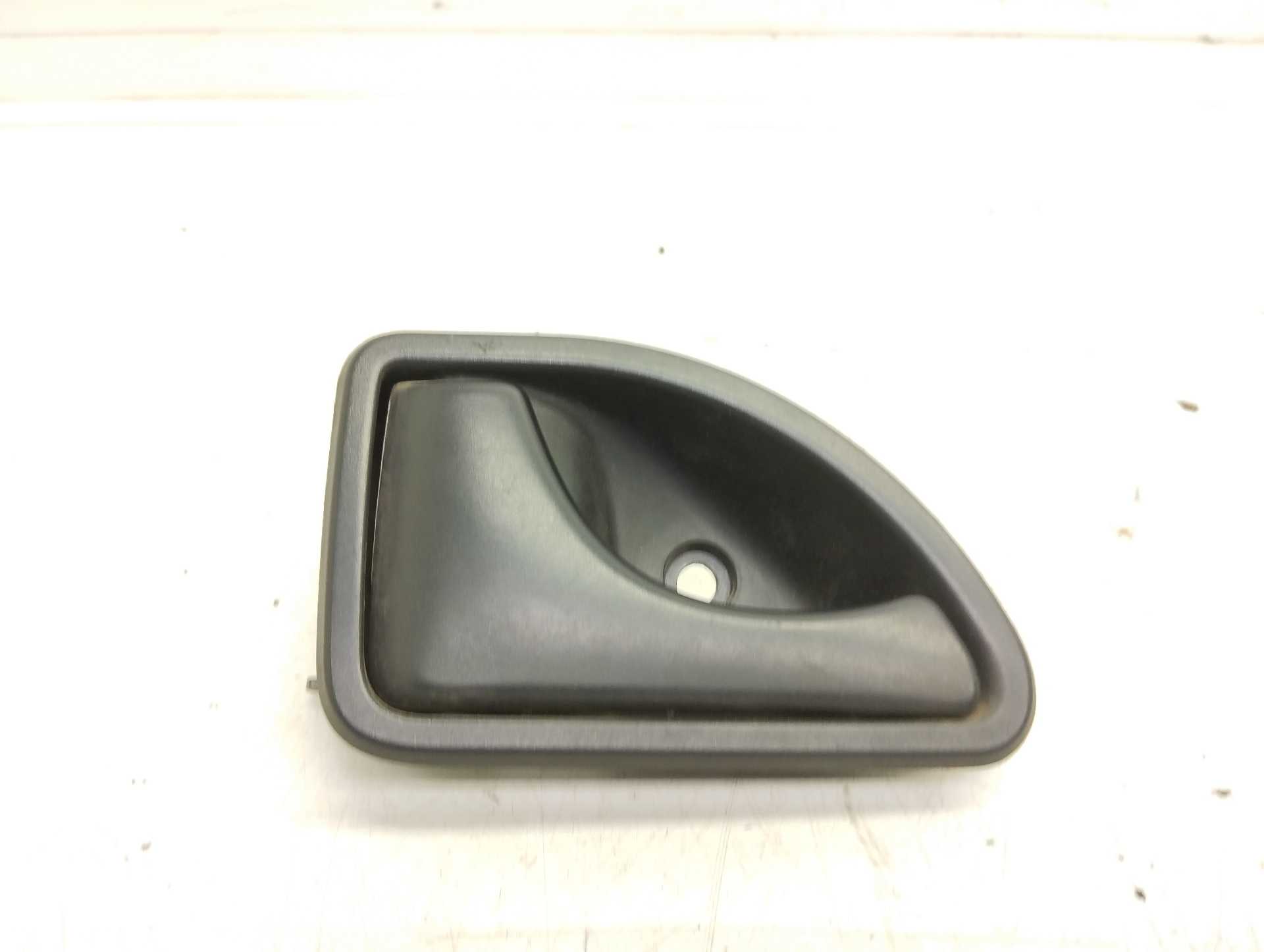 Recambio de maneta interior delantera izquierda para renault kangoo (f/kc0) authentique referencia OEM IAM 8200247802  