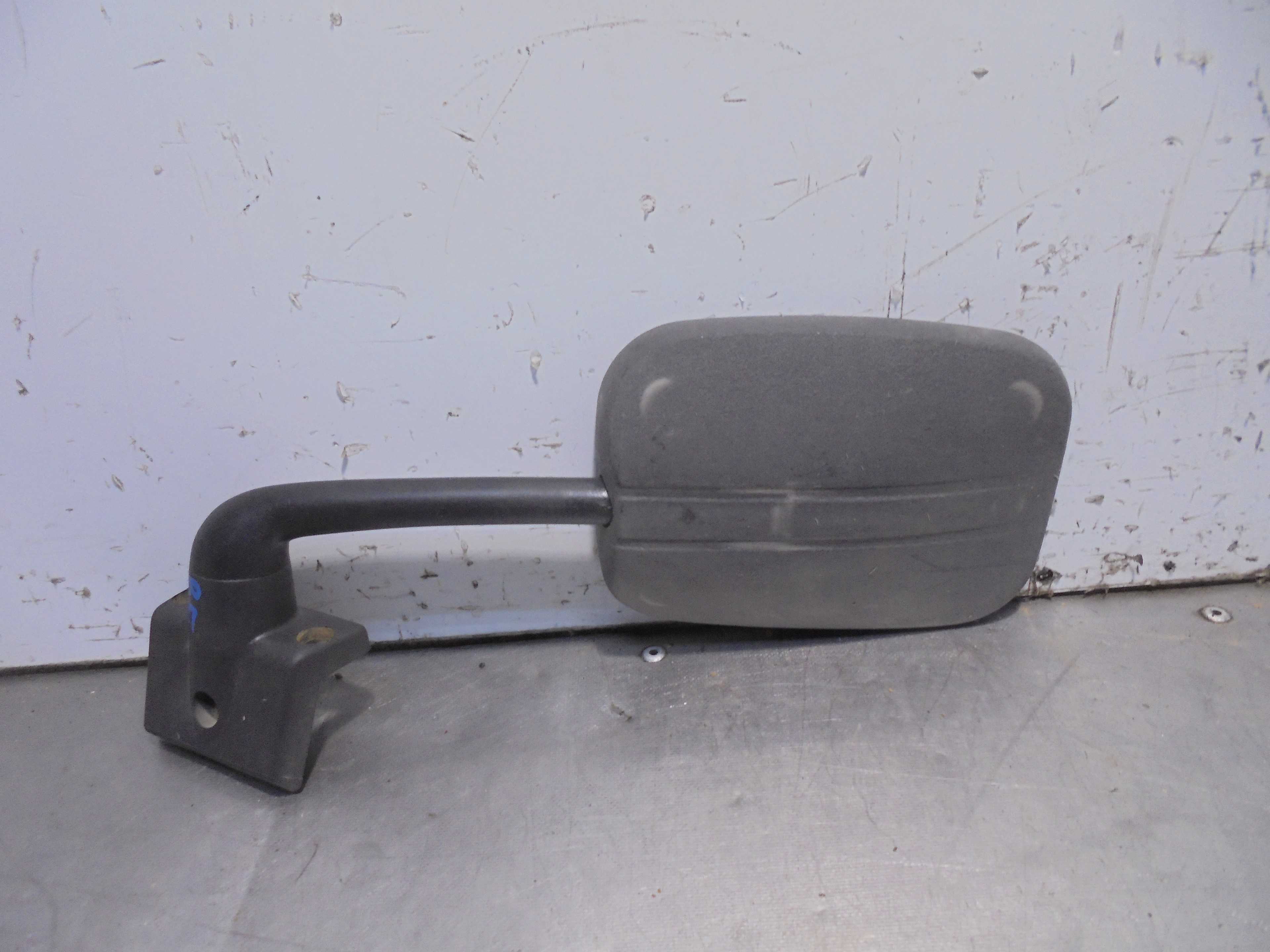Recambio de retrovisor izquierdo para citroën c15 1.9 d furgon top referencia OEM IAM   