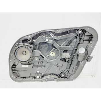 ELEVALUNAS DELANTERO DERECHO 13F120006 824803ZXXX 