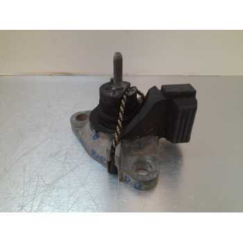 Recambio de soporte motor derecho para renault megane i classic (la0) referencia OEM IAM   