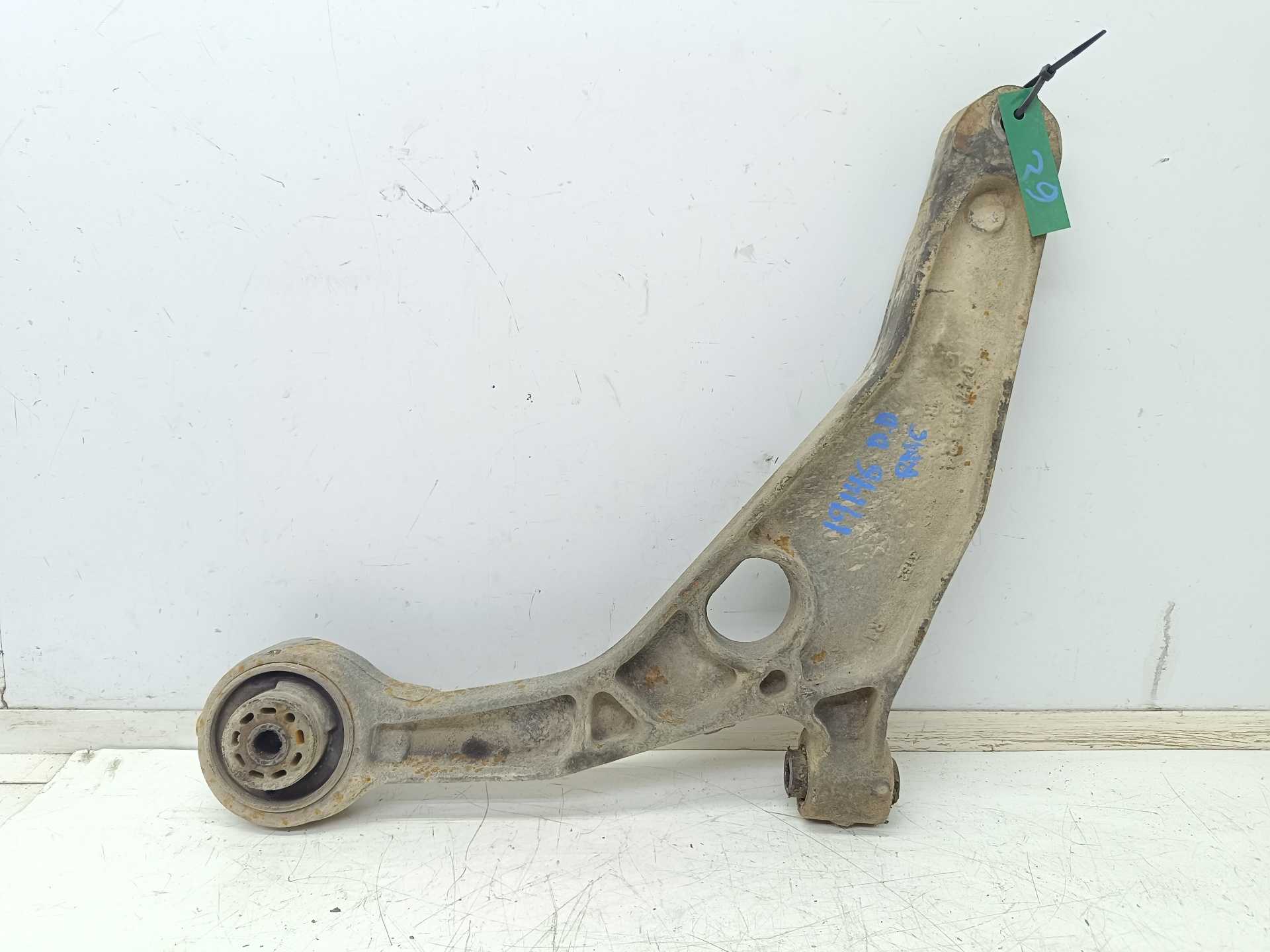 Recambio de brazo suspension inferior delantero derecho para fiat freemont (345) urban referencia OEM IAM  K04766424AF 00K047664
