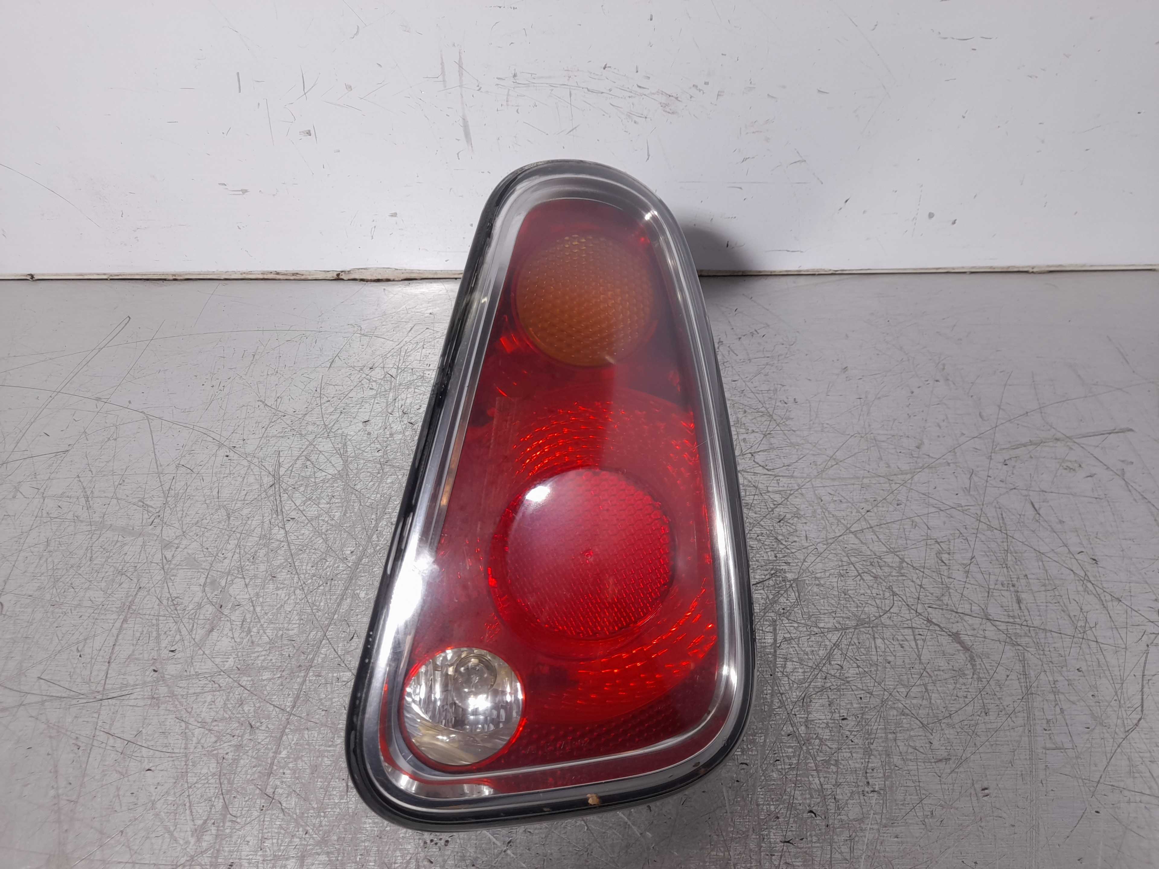 Recambio de piloto trasero derecho para bmw mini (r50,r53) one referencia OEM IAM   