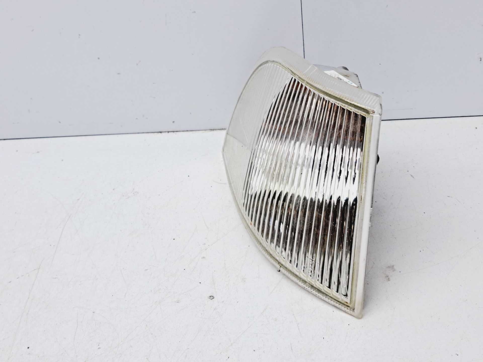Recambio de piloto delantero derecho para volvo s40 berlina 1.6 referencia OEM IAM   