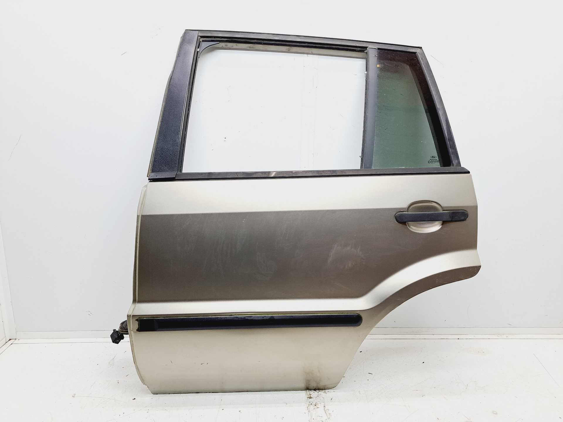 Recambio de puerta trasera izquierda para ford fusion (cbk) ambiente referencia OEM IAM   