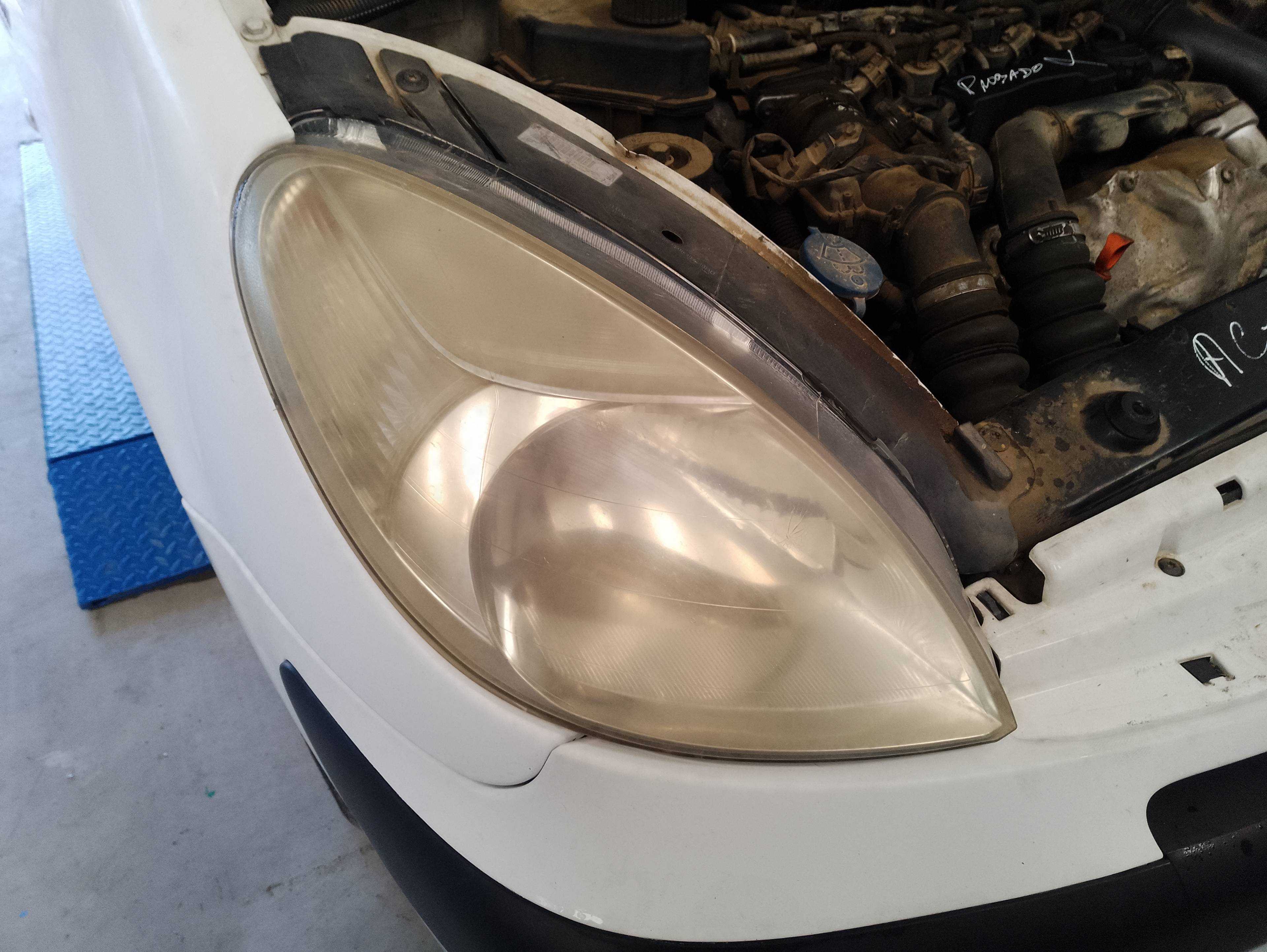 Recambio de faro derecho para citroën xsara picasso hdi 110 fap sx referencia OEM IAM   
