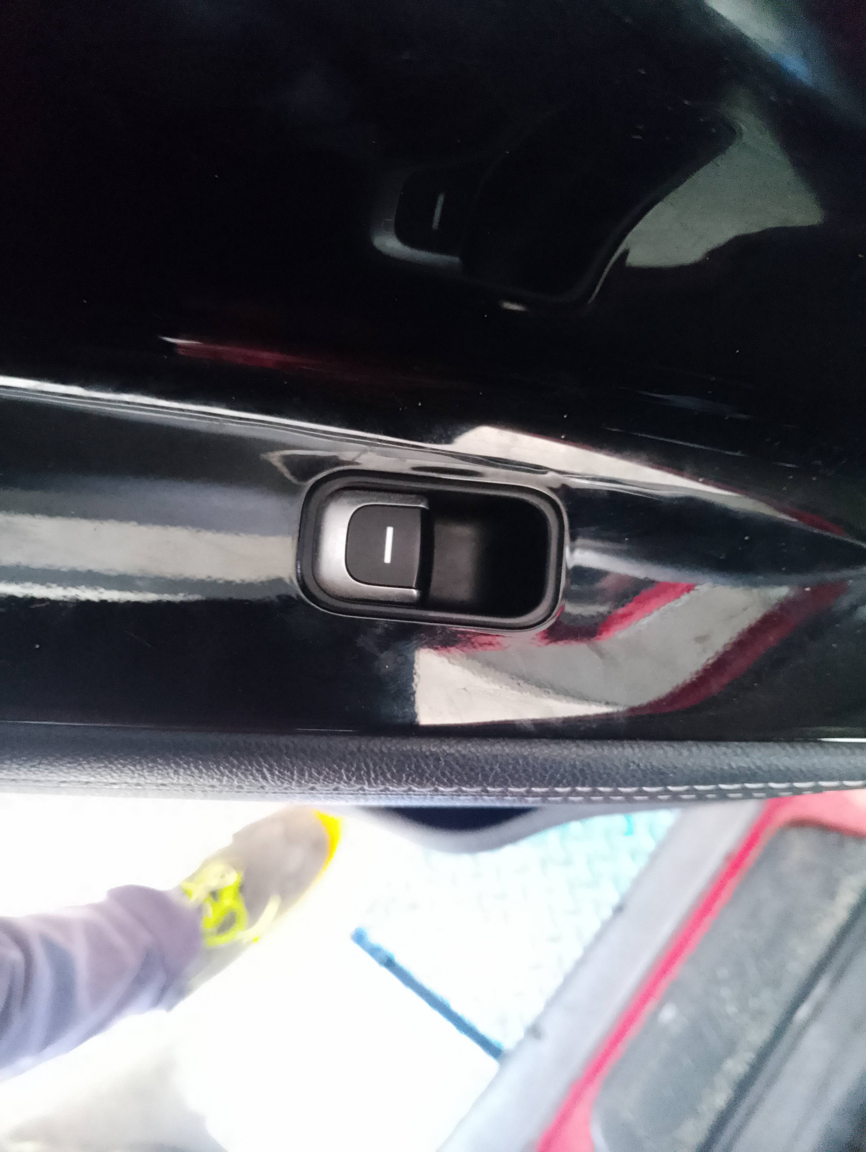 Recambio de mando elevalunas trasero izquierdo para kia niro e-niro concept referencia OEM IAM   