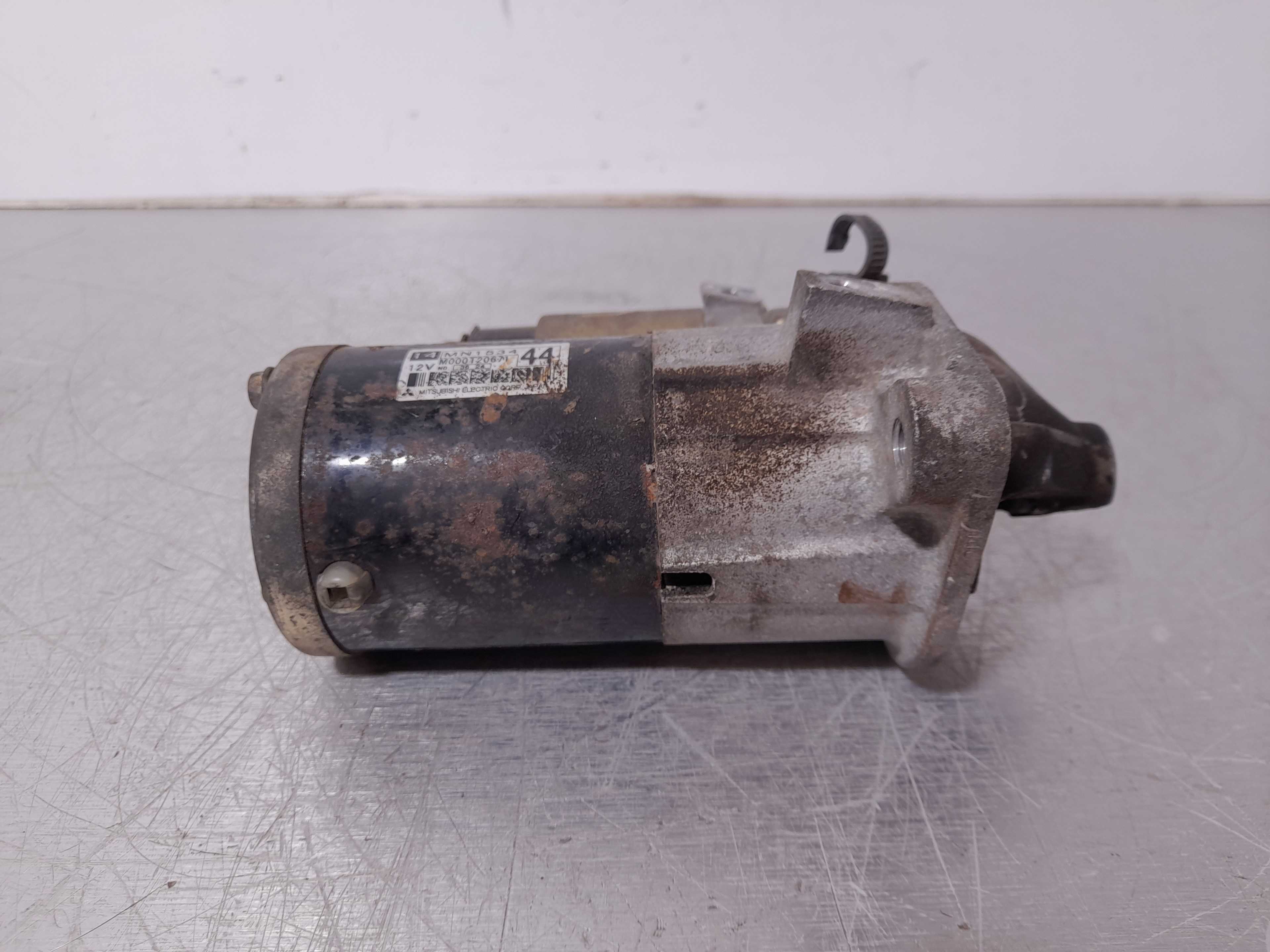 Recambio de motores de arranque para mitsubishi outlander (cu0w) 2.0 2wd referencia OEM IAM M000T20671 MITSUBISHI 