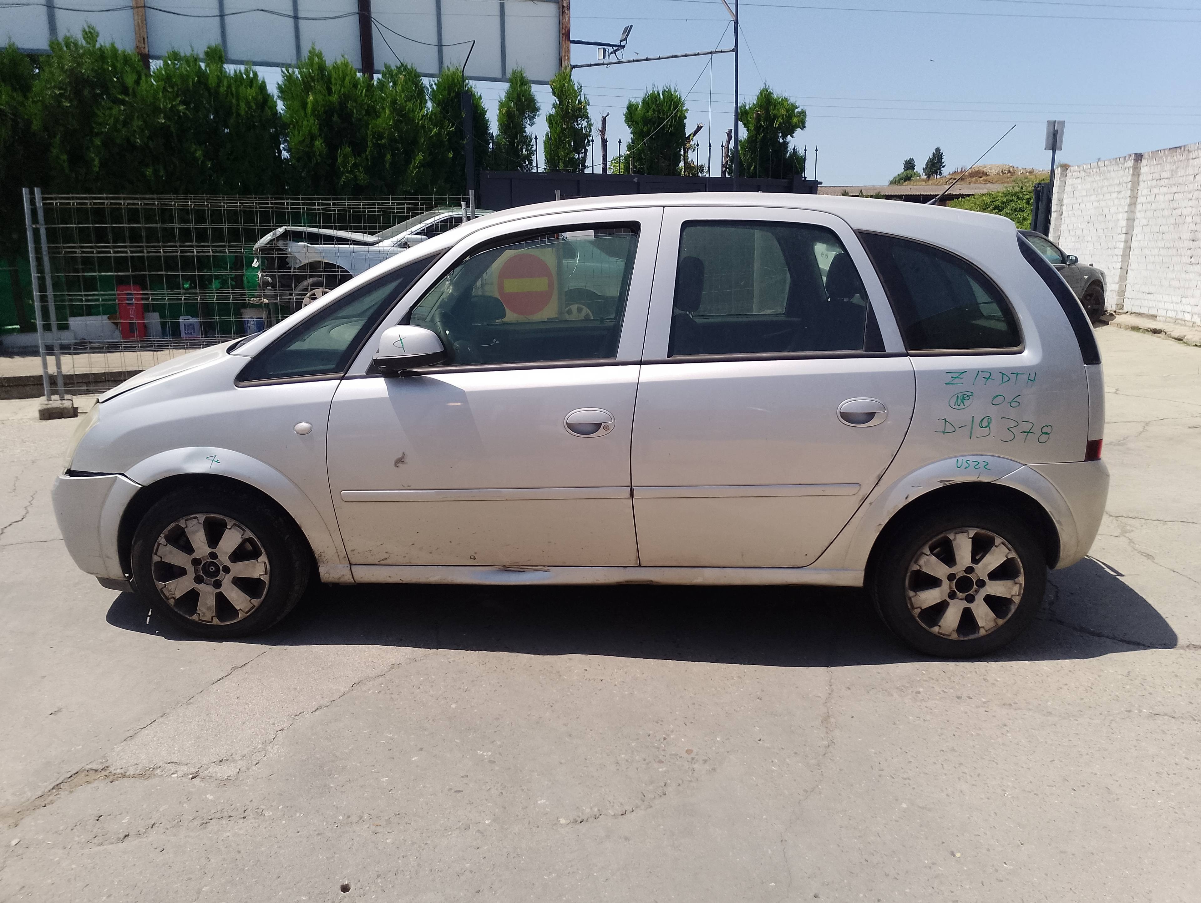 opel meriva del año 2006