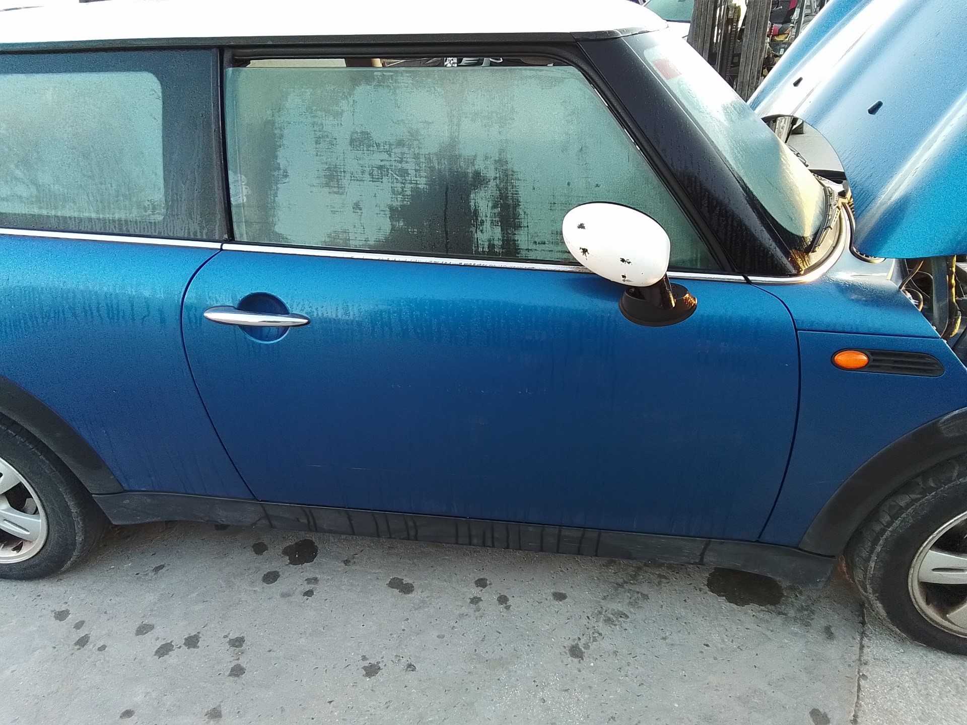 Recambio de puerta delantera derecha para bmw mini (r50,r53) one referencia OEM IAM   