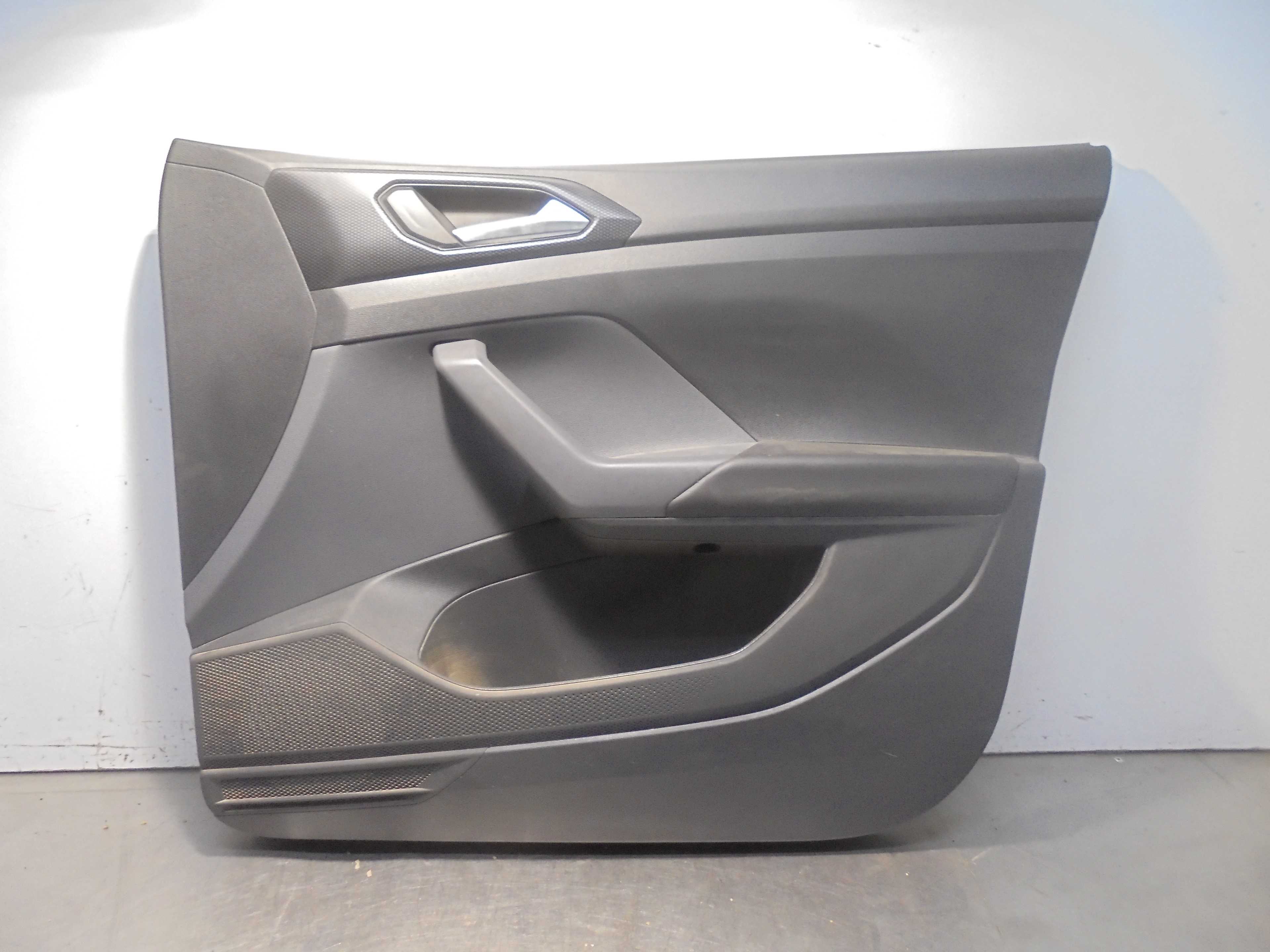 Recambio de guarnecido puerta delantera derecha para volkswagen t-cross advance referencia OEM IAM 2GM867012B  