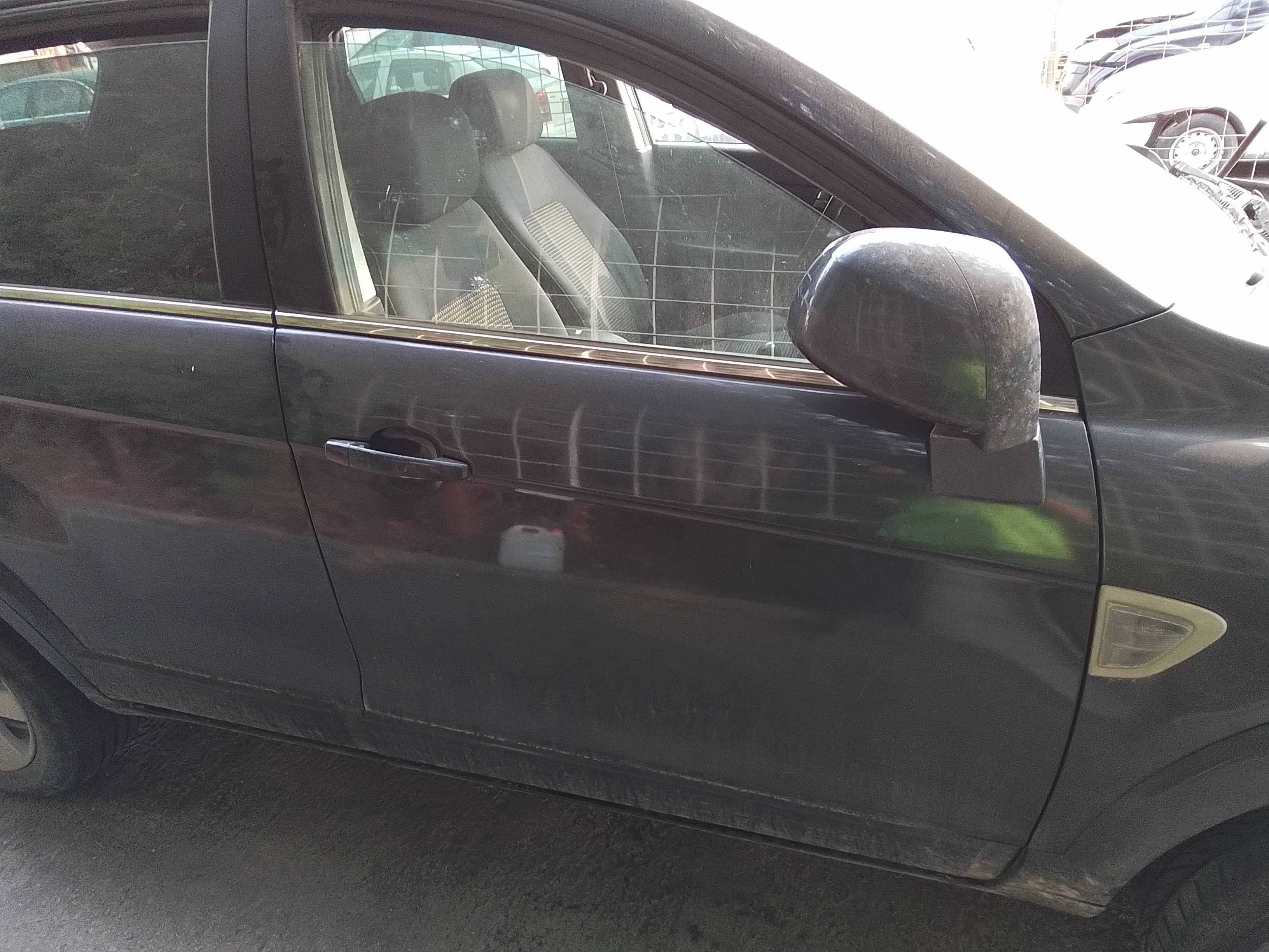 Recambio de puerta delantera derecha para chevrolet captiva 2.0 vcdi ls referencia OEM IAM   