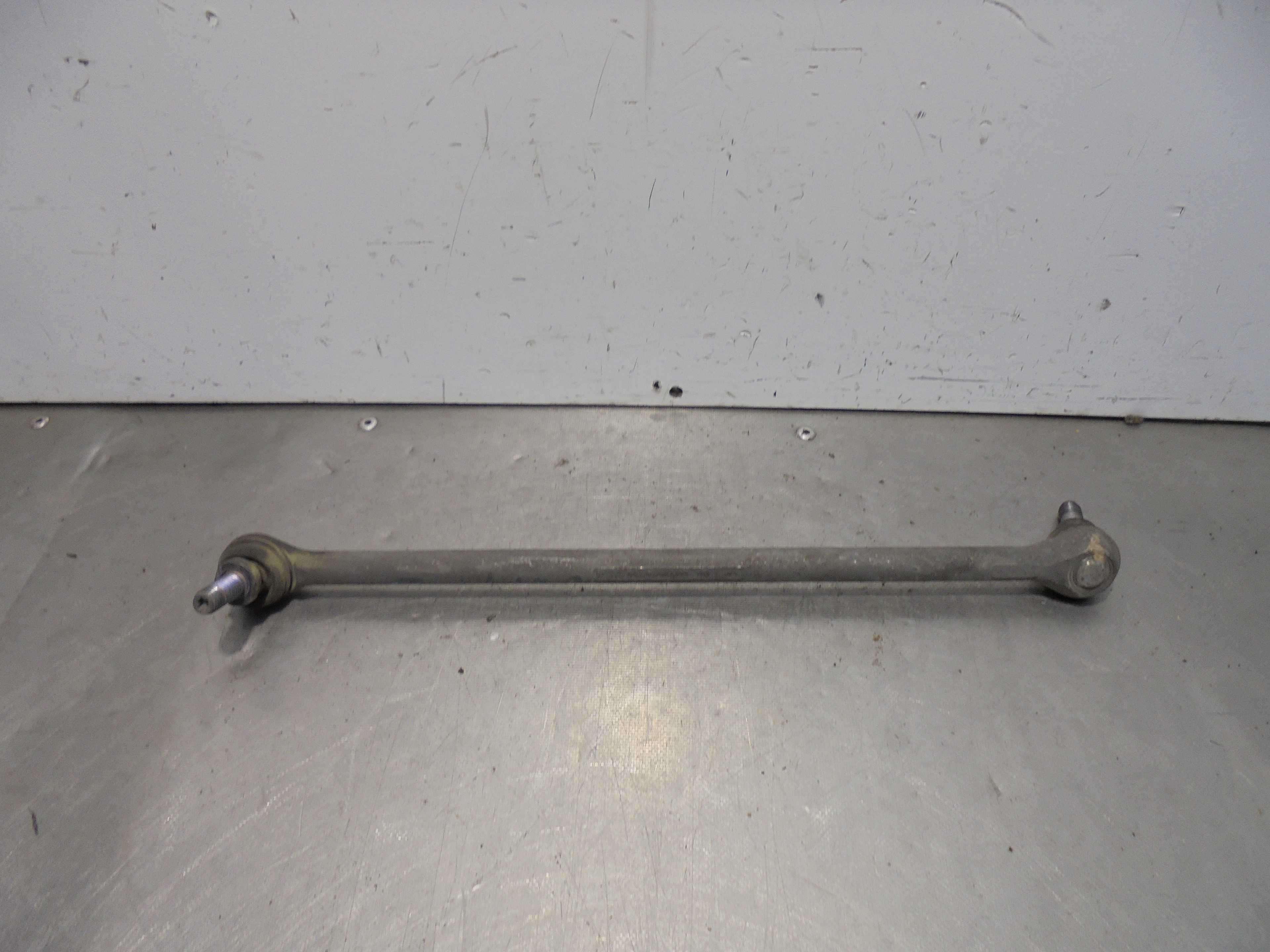 Recambio de bieleta estabilizadora delantera derecha para peugeot 5008 1.6 hdi fap referencia OEM IAM 9659694680  