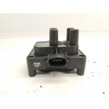 Recambio de bobina encendido para ford fiesta (cbk) ambiente referencia OEM IAM NGKU2001  