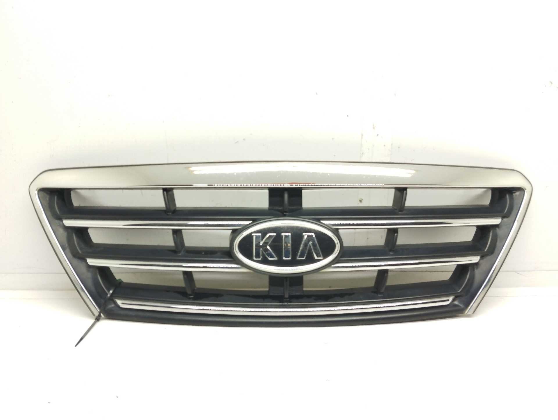 Recambio de rejilla delantera para kia sorento 2.5 crdi active referencia OEM IAM   