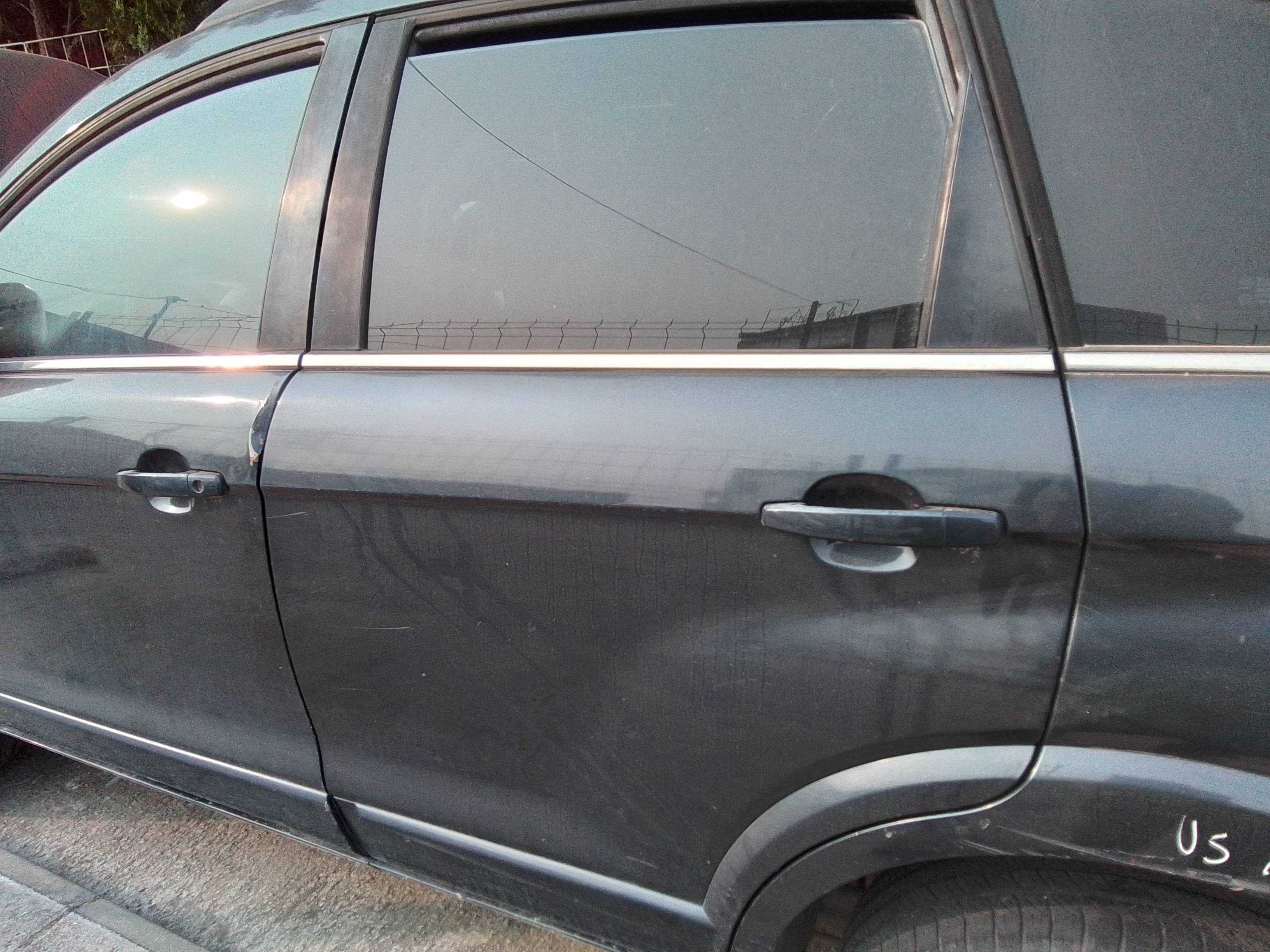 Recambio de puerta trasera izquierda para chevrolet captiva 2.0 vcdi ls referencia OEM IAM   