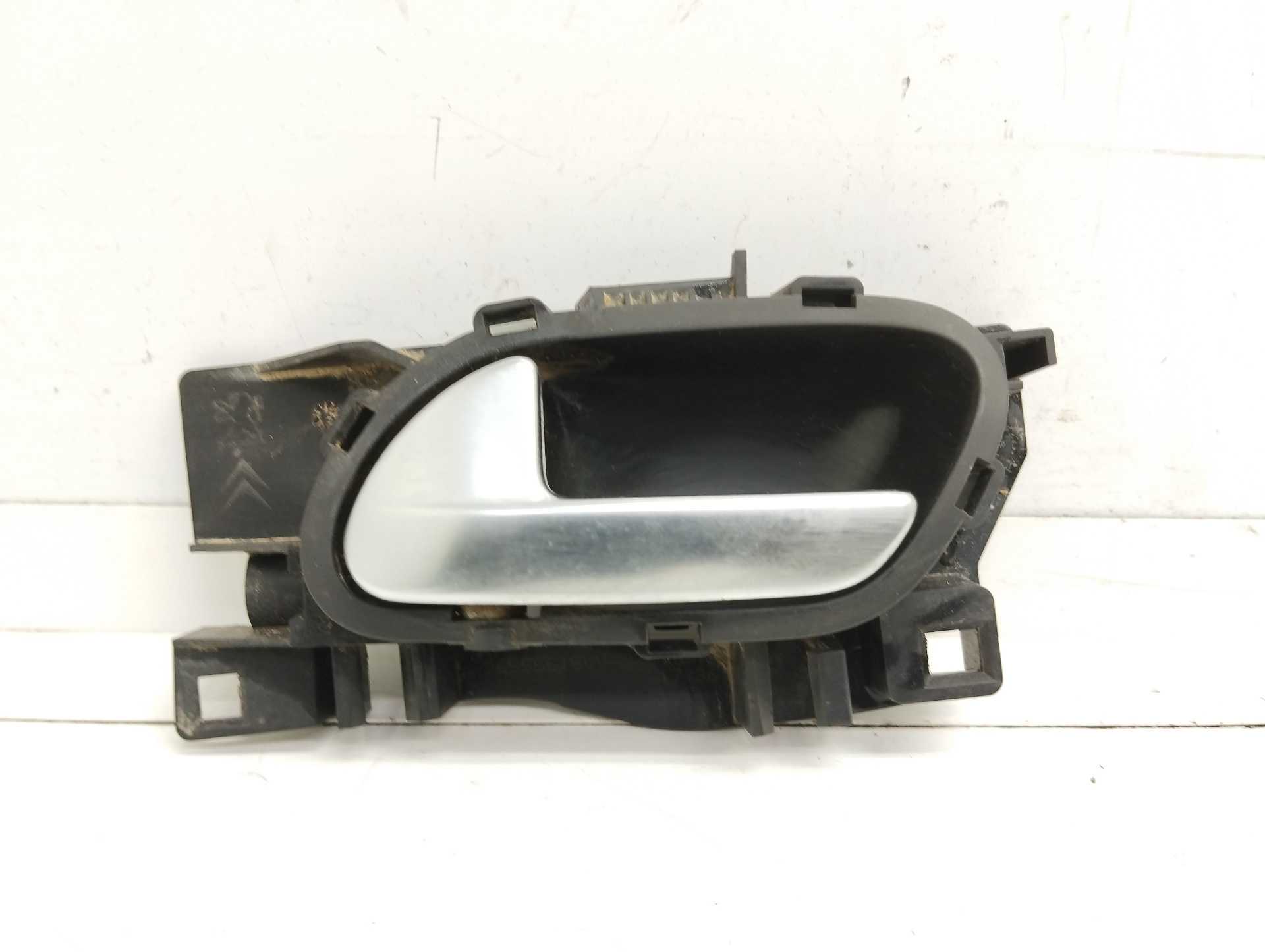 Recambio de maneta interior delantera izquierda para peugeot 2008 (--.2013) active referencia OEM IAM 96555518VV  