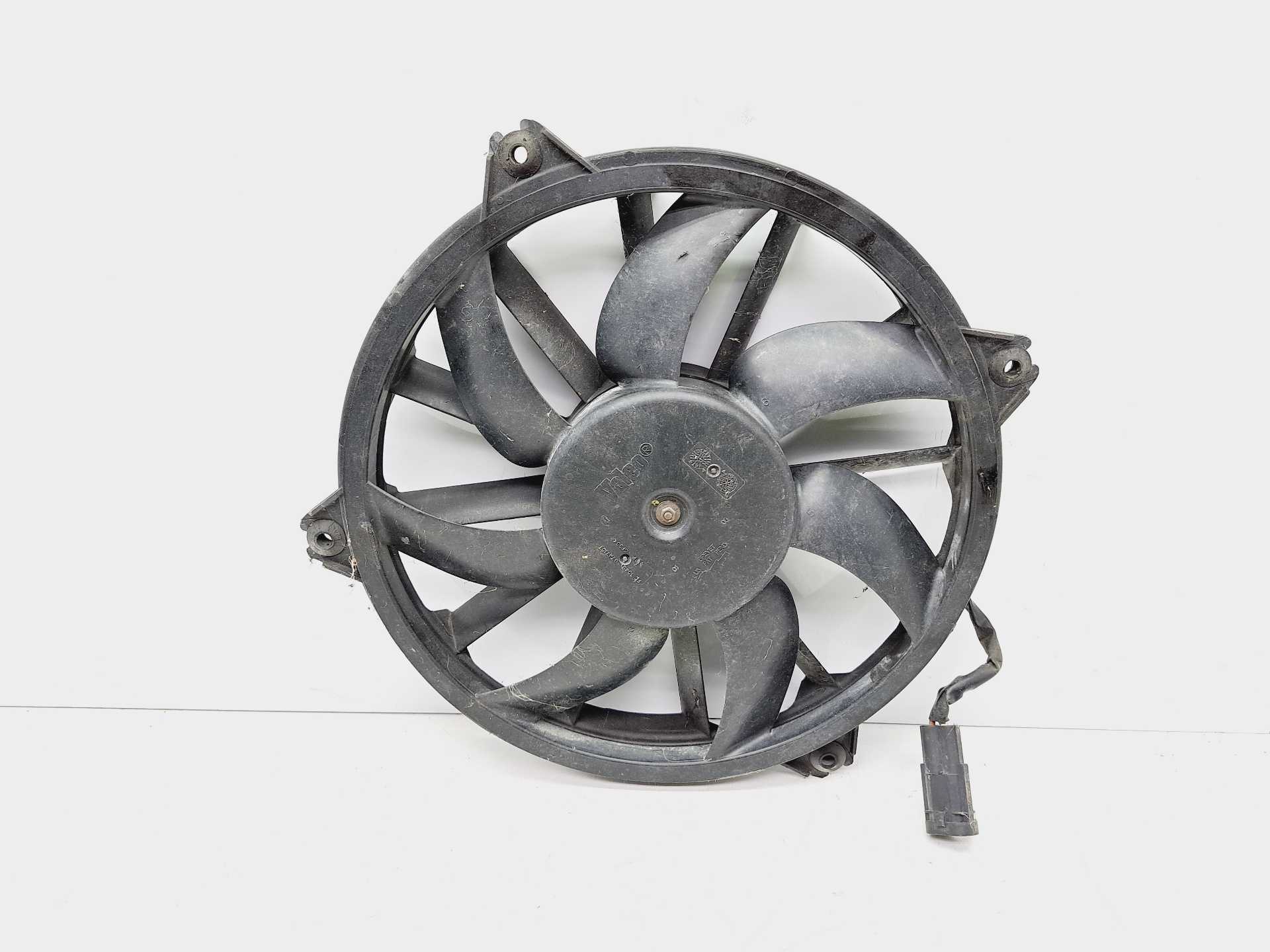 Recambio de electroventilador para peugeot 308 confort referencia OEM IAM 9661571480 988495H VALEO