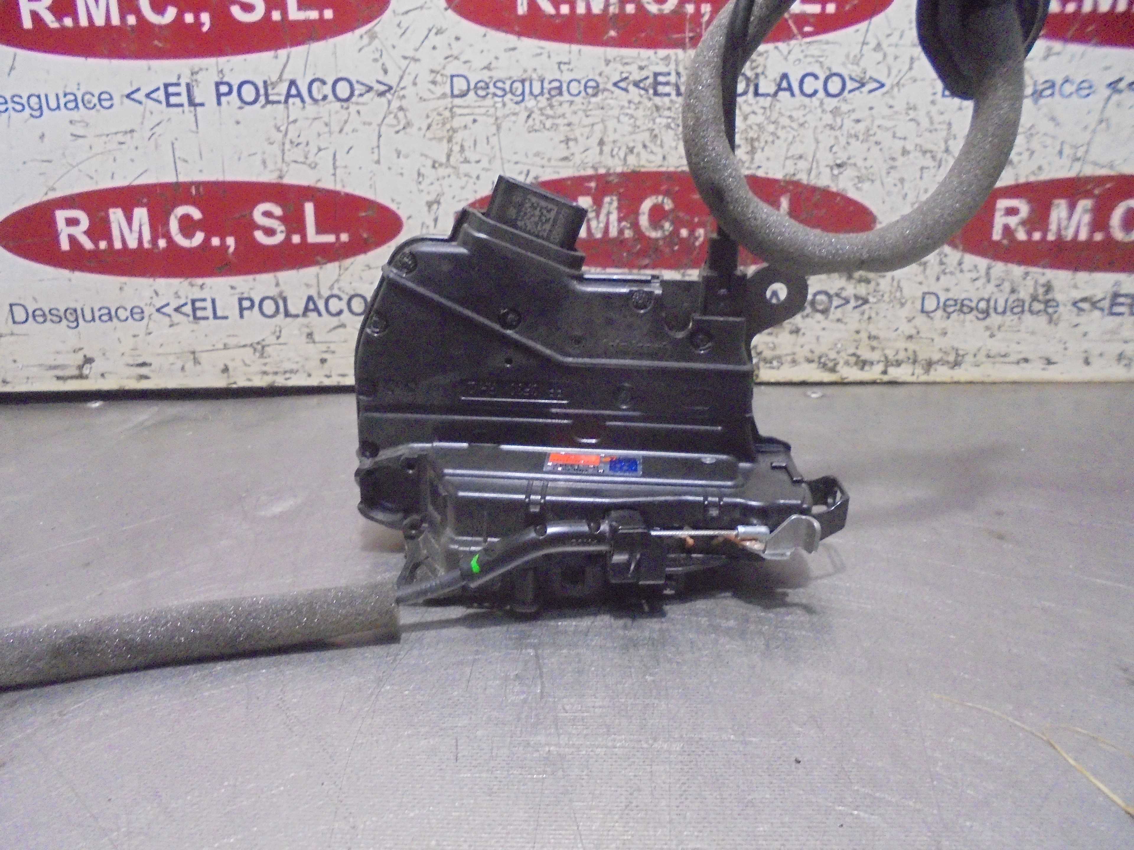 Recambio de cerradura puerta delantera derecha para renault clio v business referencia OEM IAM   