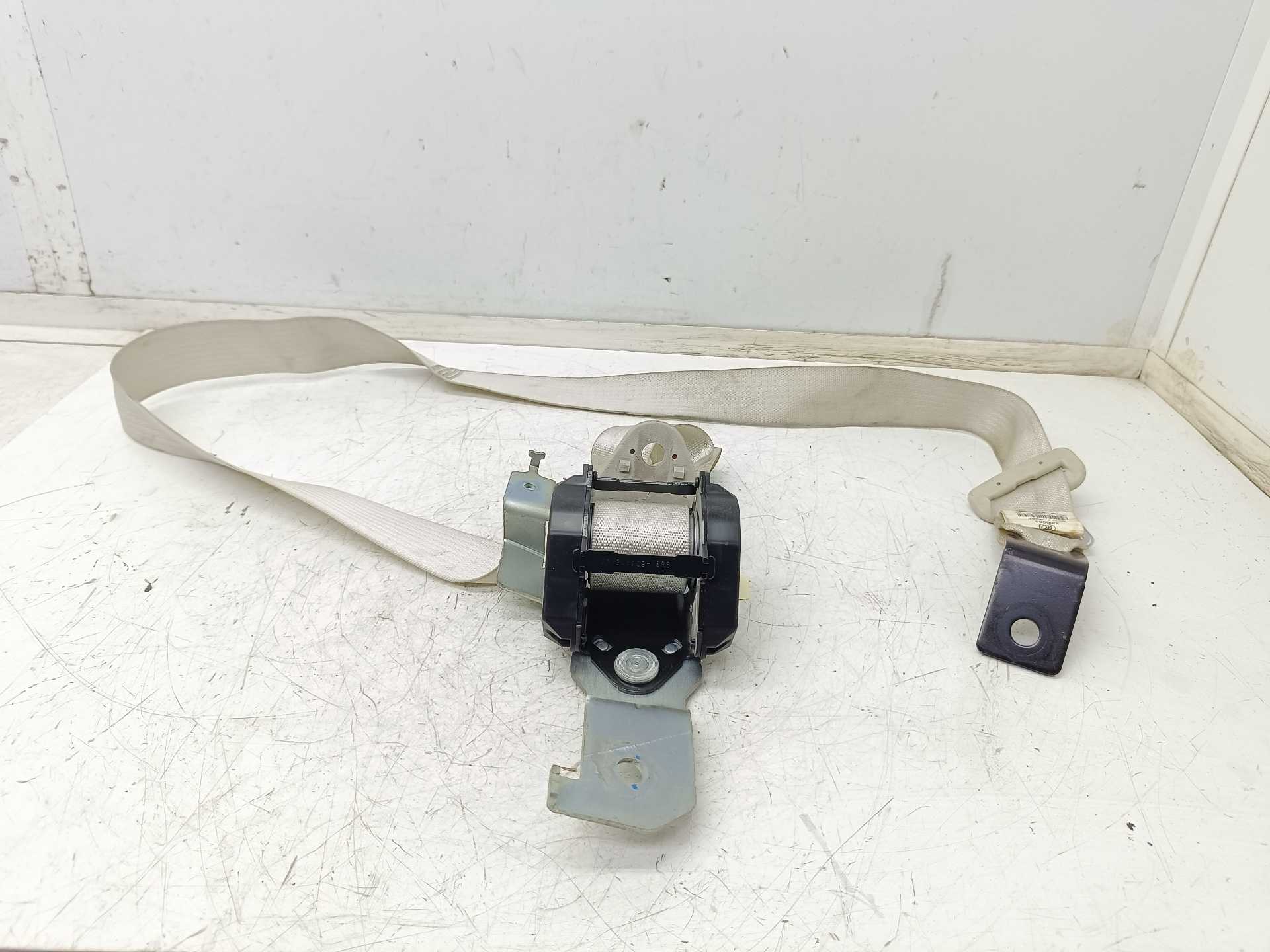 Recambio de cinturon seguridad 3ª fila derecho para fiat freemont (345) urban referencia OEM IAM 119SCFI2000  