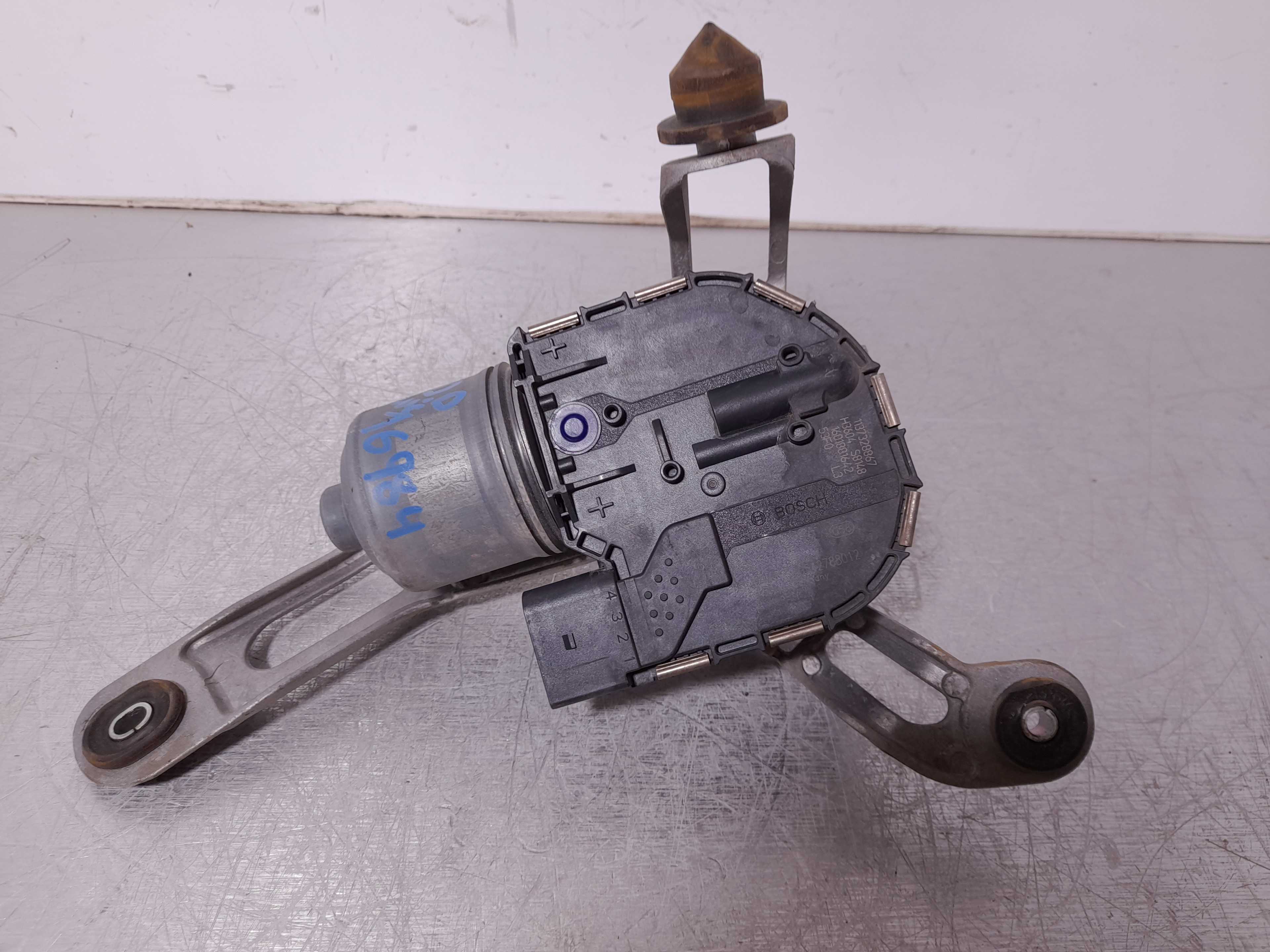 Recambio de motor limpia delantero para kia carens ( ) basic referencia OEM IAM 98110A4900 BOSCH 