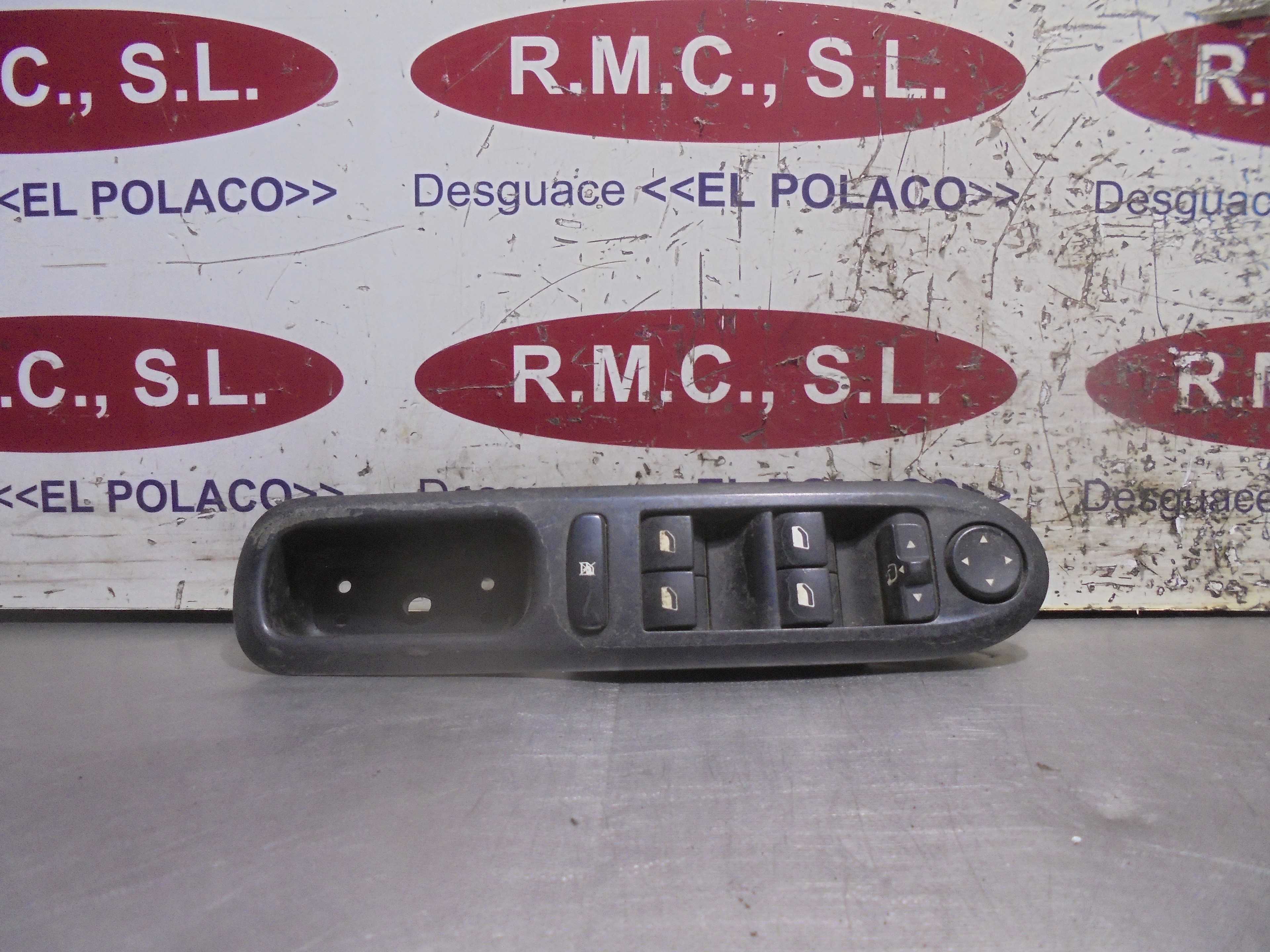 Recambio de mando elevalunas delantero izquierdo para peugeot 407 confort referencia OEM IAM   