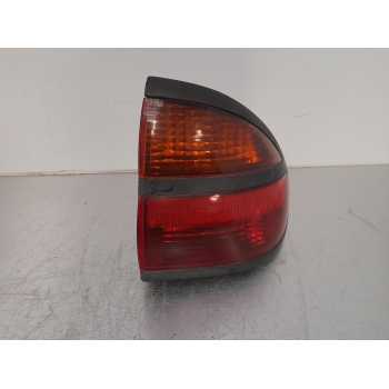 PILOTO TRASERO DERECHO 085511948R 