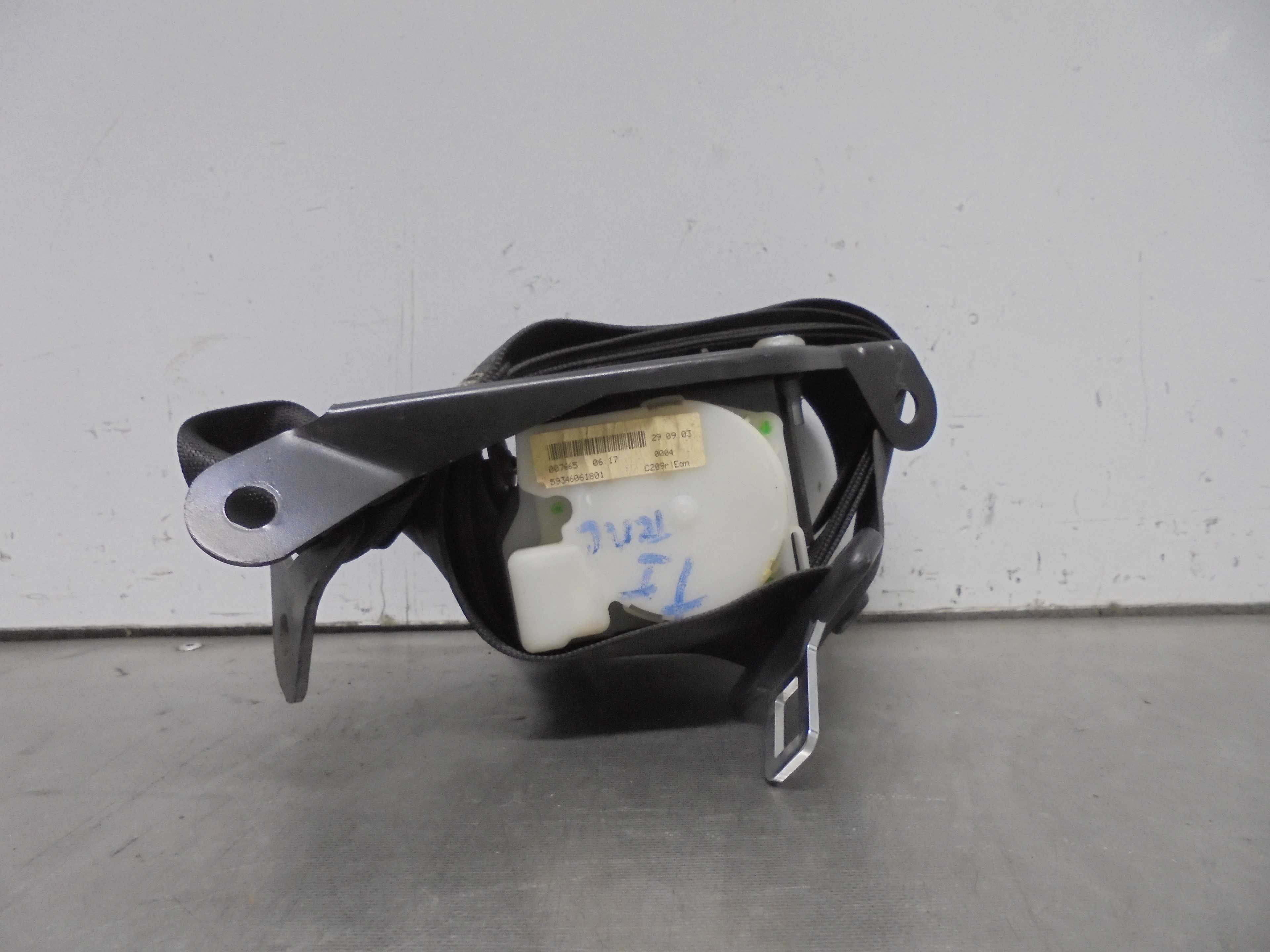 Recambio de cinturon seguridad trasero izquierdo para mercedes-benz clase clk (w209) coupe 270 cdi (209.316) referencia OEM IAM 