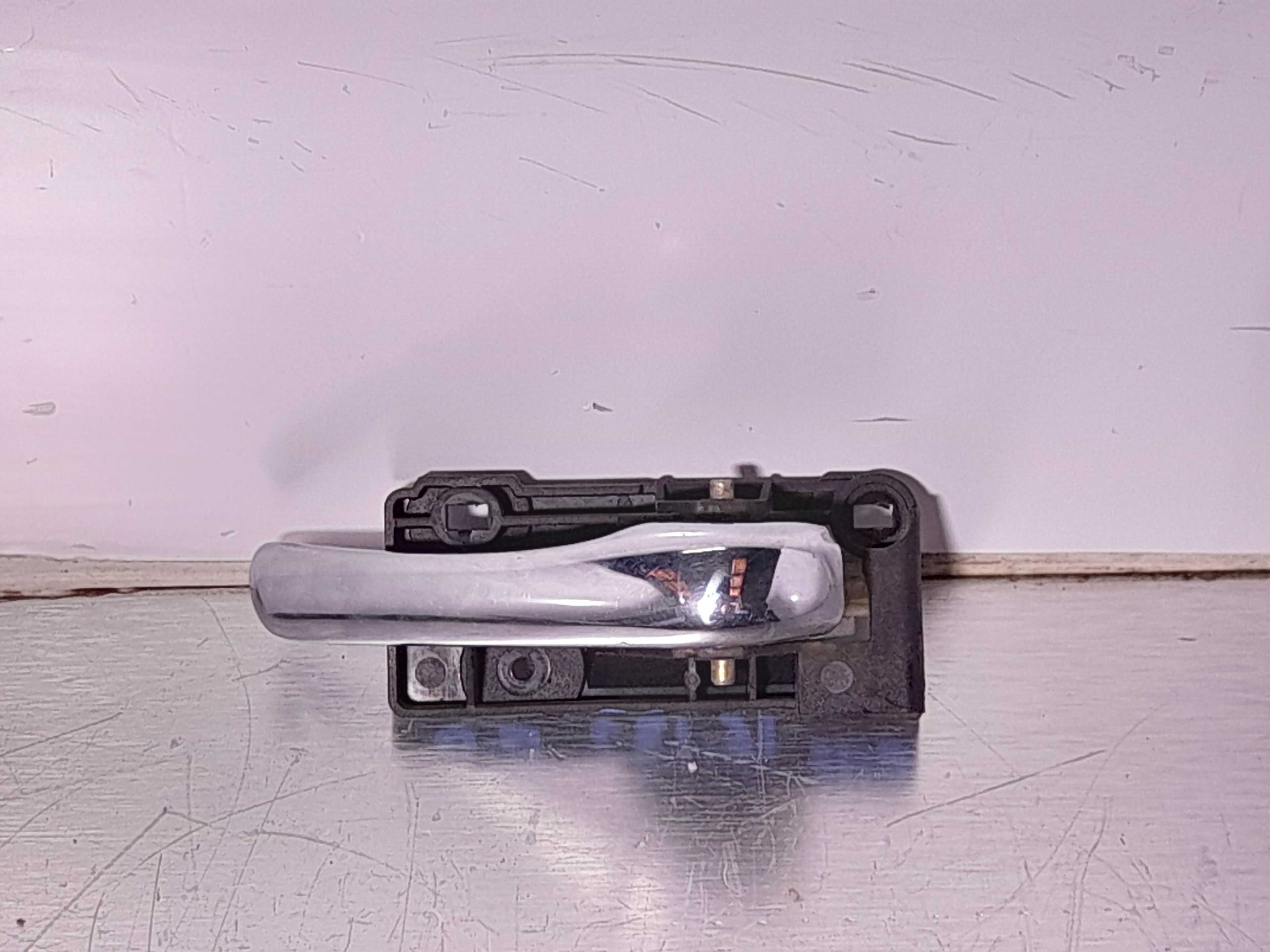 Recambio de maneta interior delantera derecha para alfa romeo 156 (116) 1.9 jtd cat referencia OEM IAM   