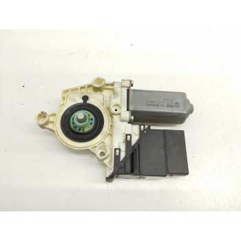 MOTOR ELEVALUNAS TRASERO IZQUIERDO 1K0959703F 974197102 BROSE