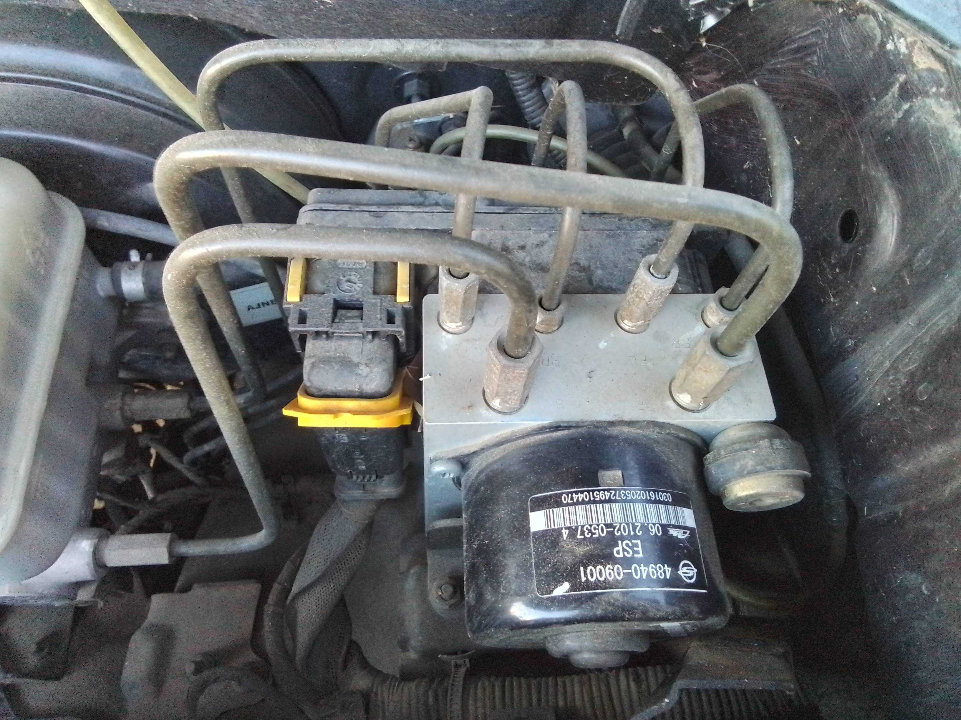 Recambio de abs para ssangyong kyron 200 xdi limited referencia OEM IAM   