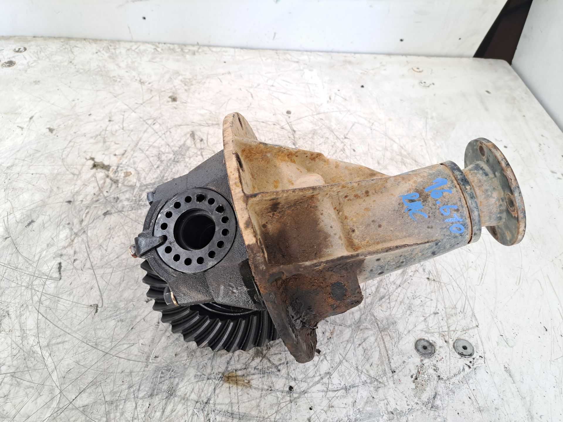 Recambio de diferencial trasero para mitsubishi pajero 2.5 turbodiesel referencia OEM IAM   