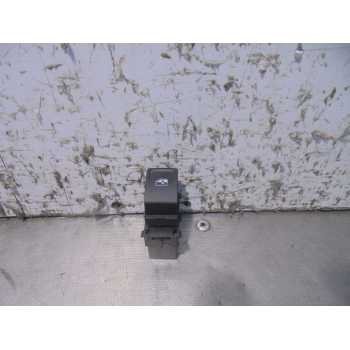 MANDO ELEVALUNAS DELANTERO DERECHO 5G0959855P 