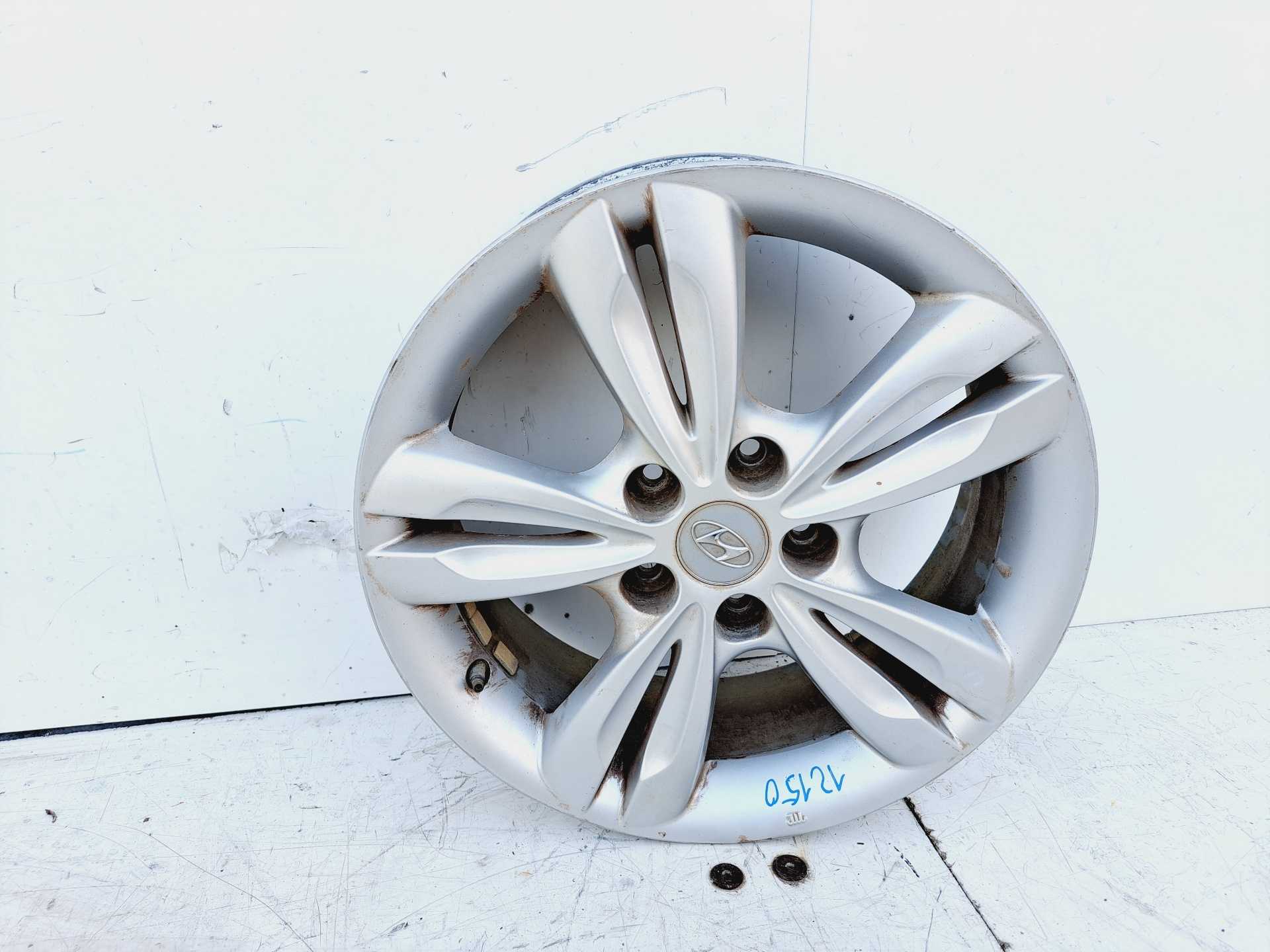 Recambio de llanta para hyundai ix35 1.7 crdi cat referencia OEM IAM 529102S200 R17 