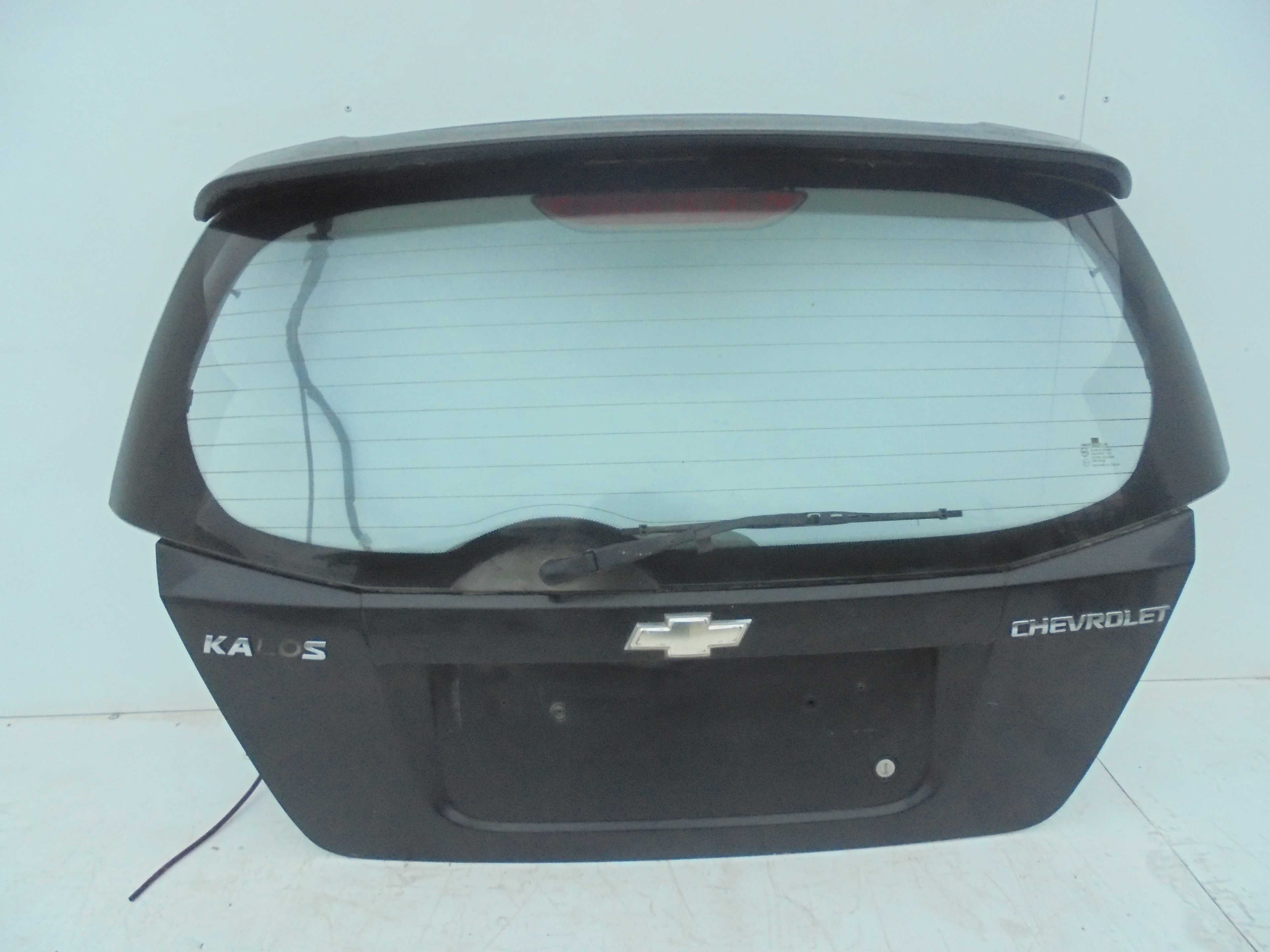 Recambio de porton trasero para chevrolet kalos 1.4 se referencia OEM IAM   