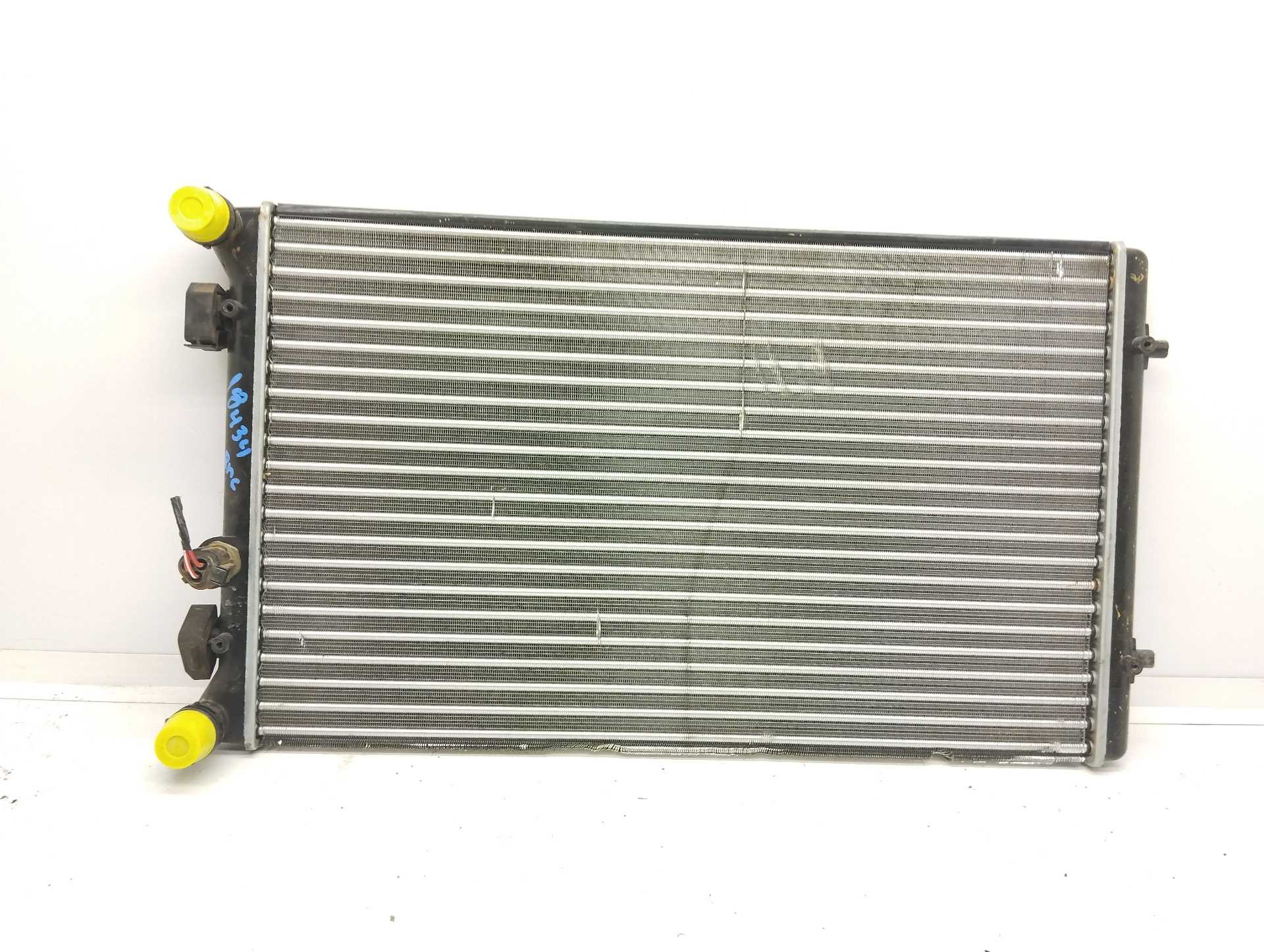 Recambio de radiador agua para volkswagen bora berlina (1j2) 1.9 tdi referencia OEM IAM 509529A  