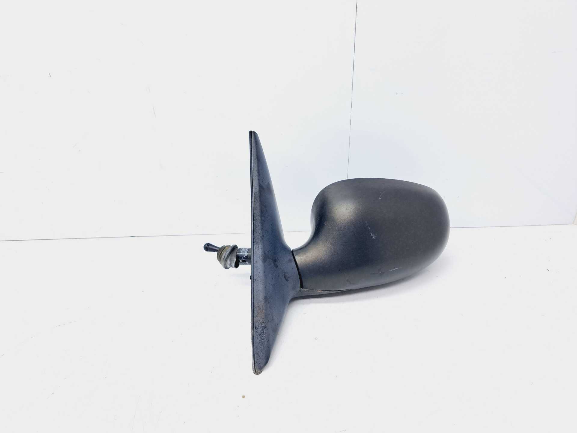 Recambio de retrovisor izquierdo para daewoo lanos cool referencia OEM IAM   