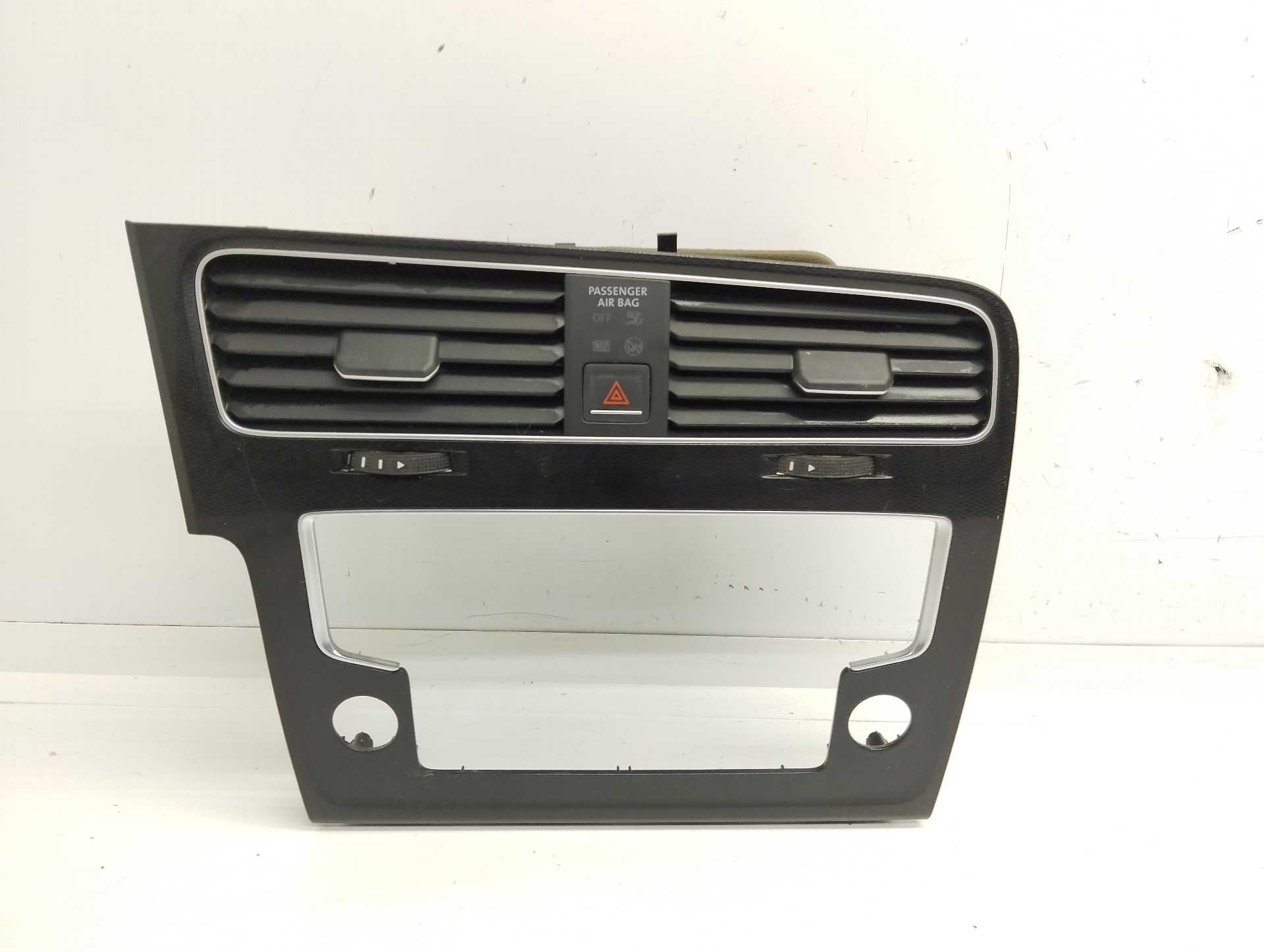 Recambio de aireador central para volkswagen golf vii lim. 2.0 tsi referencia OEM IAM 5G1815736  