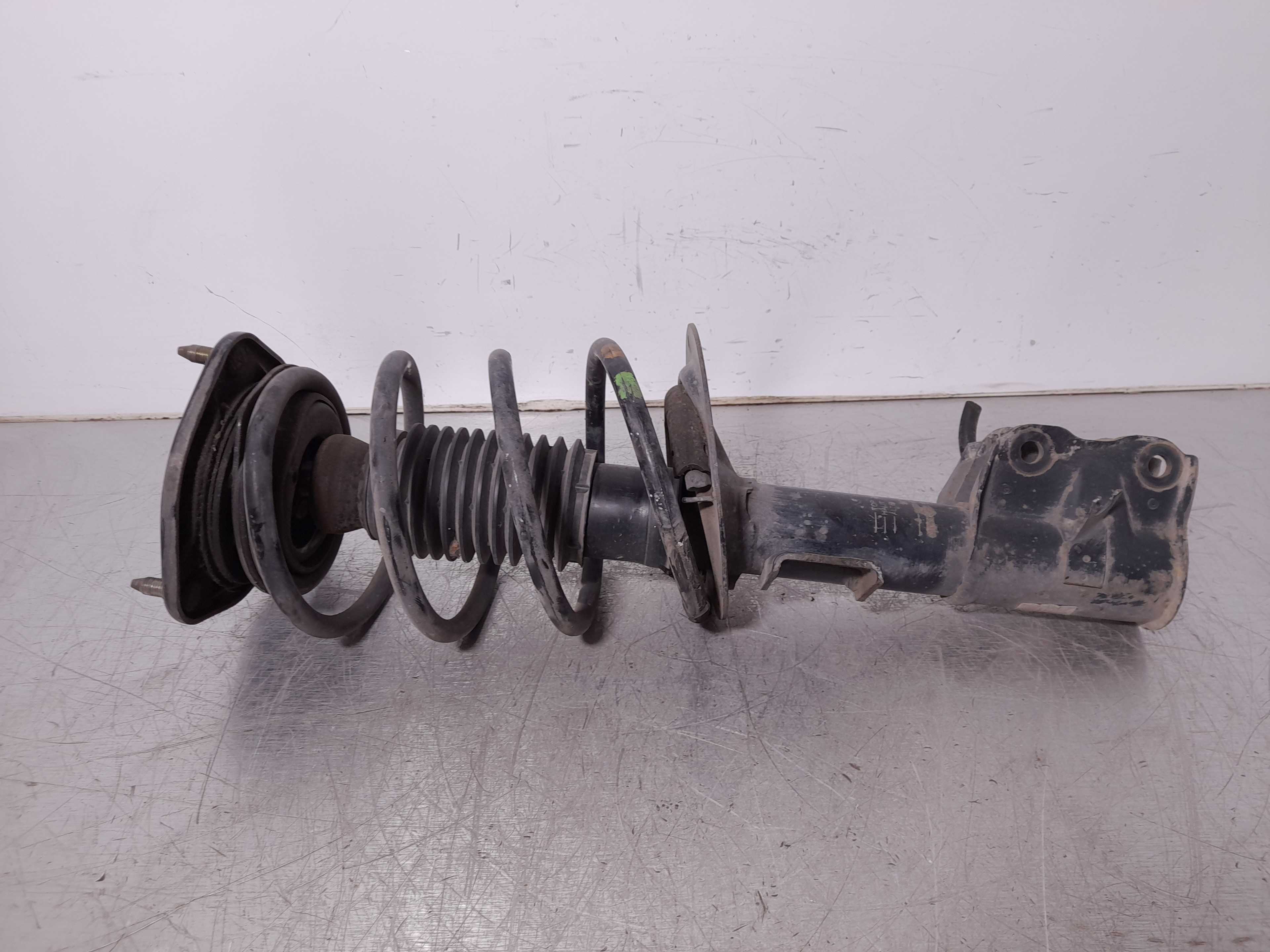 Recambio de amortiguador delantero derecho para volvo s40 berlina 1.6 cat referencia OEM IAM   