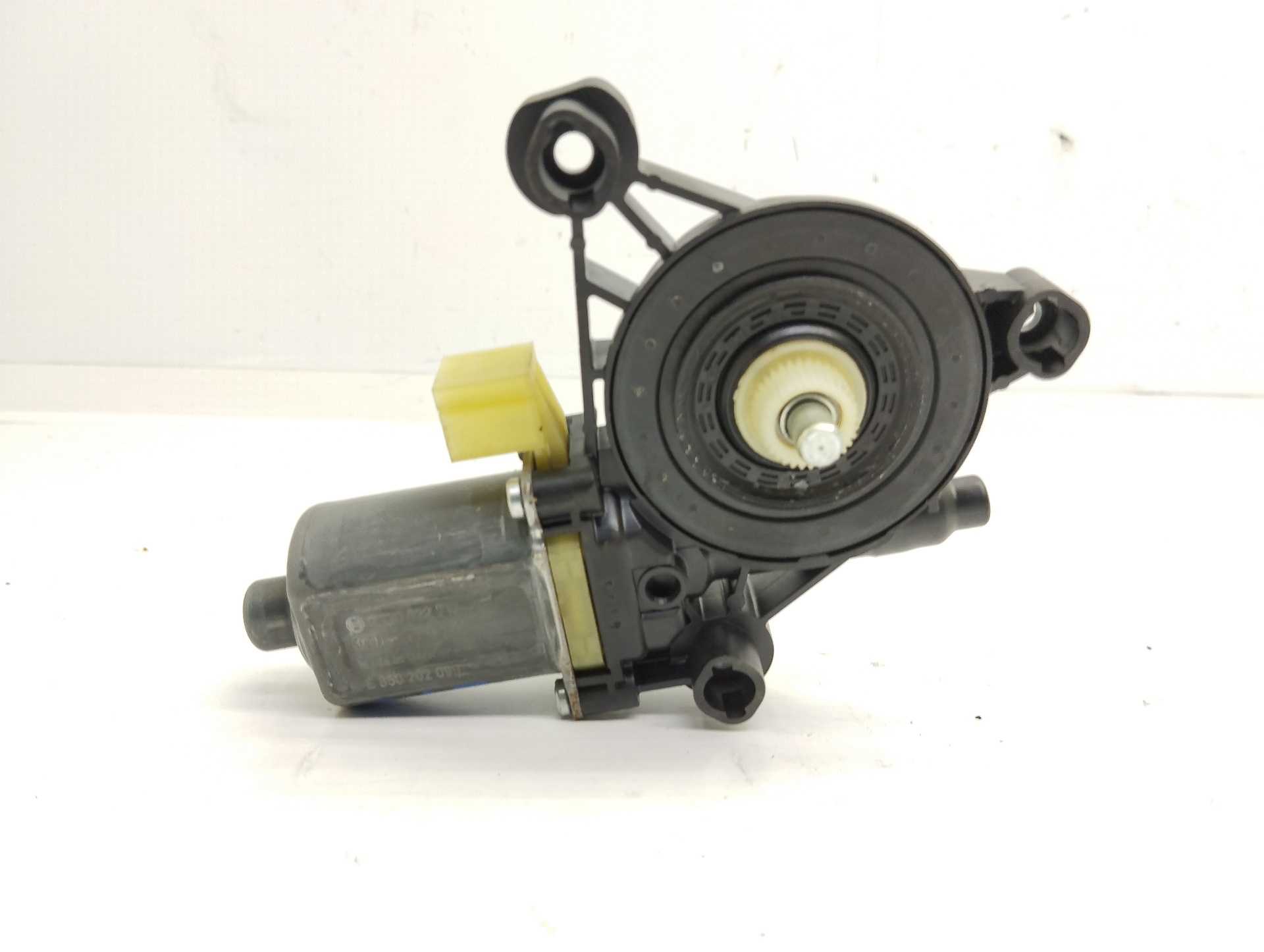 Recambio de motor elevalunas delantero izquierdo para volkswagen golf vii lim. 2.0 tsi referencia OEM IAM 5Q0959801B  