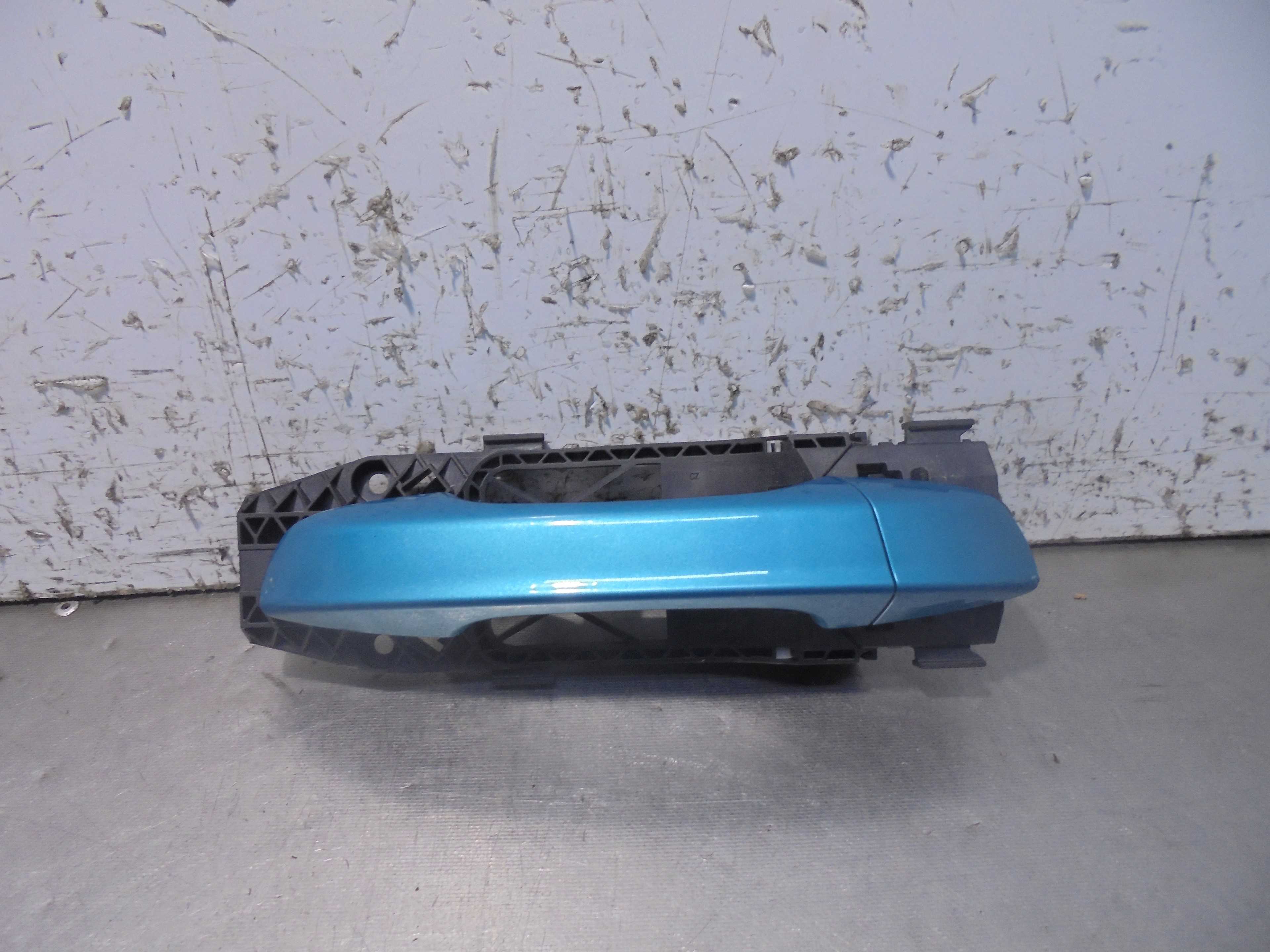 Recambio de maneta exterior delantera derecha para volkswagen t-cross advance referencia OEM IAM 5N0839885H  
