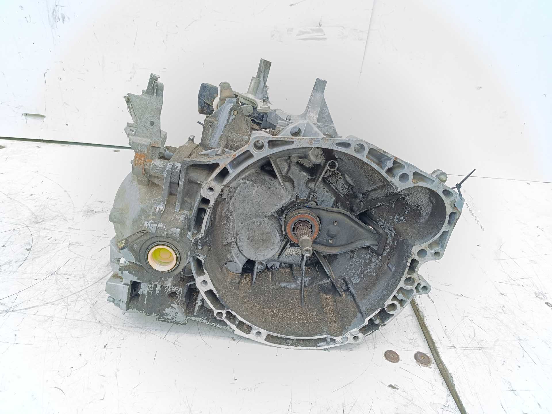Recambio de caja cambios para peugeot 407 st confort referencia OEM IAM 20MB17  