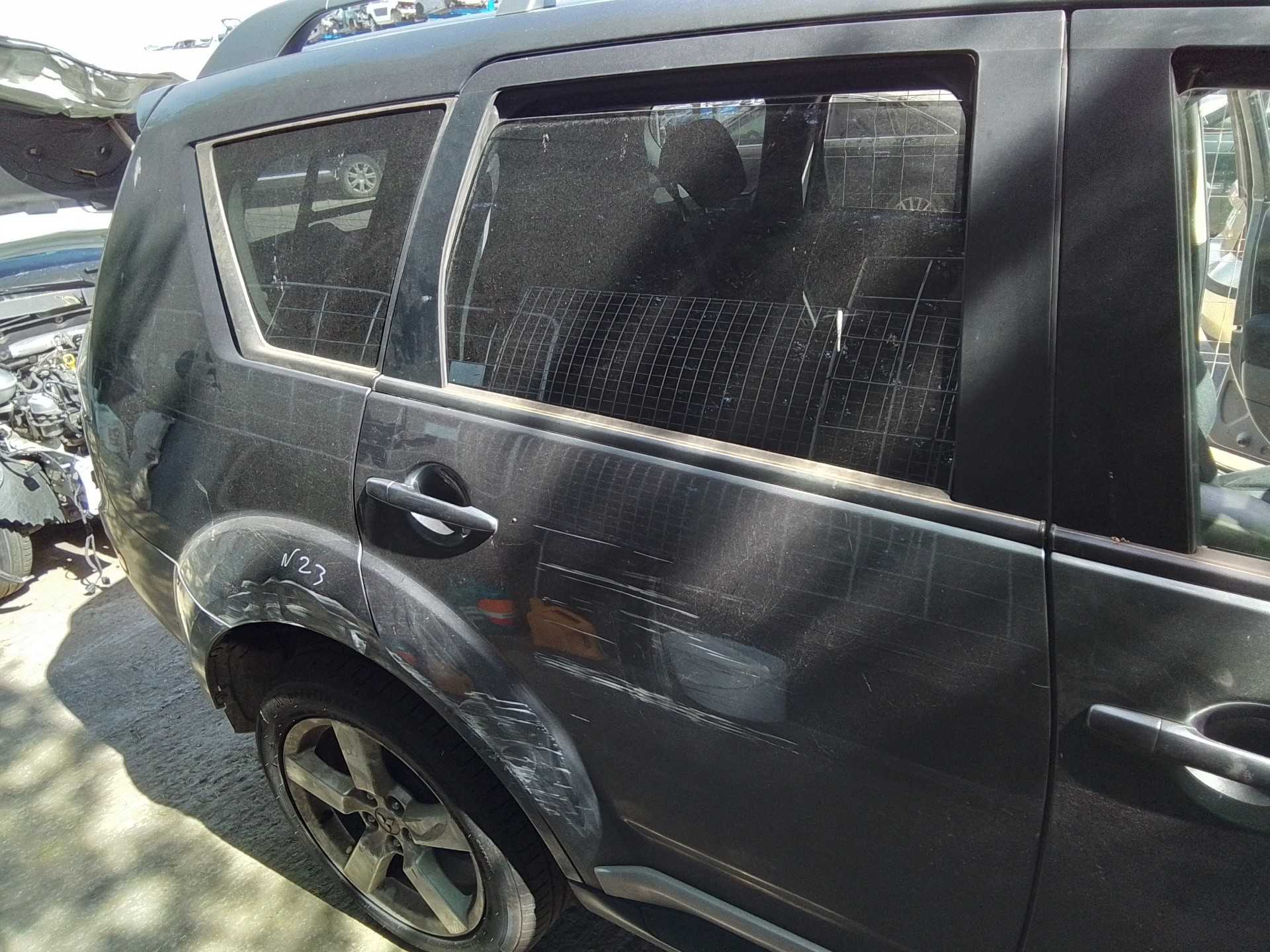 Recambio de puerta trasera derecha para mitsubishi outlander (cw0) 2.2 di-d cat referencia OEM IAM   
